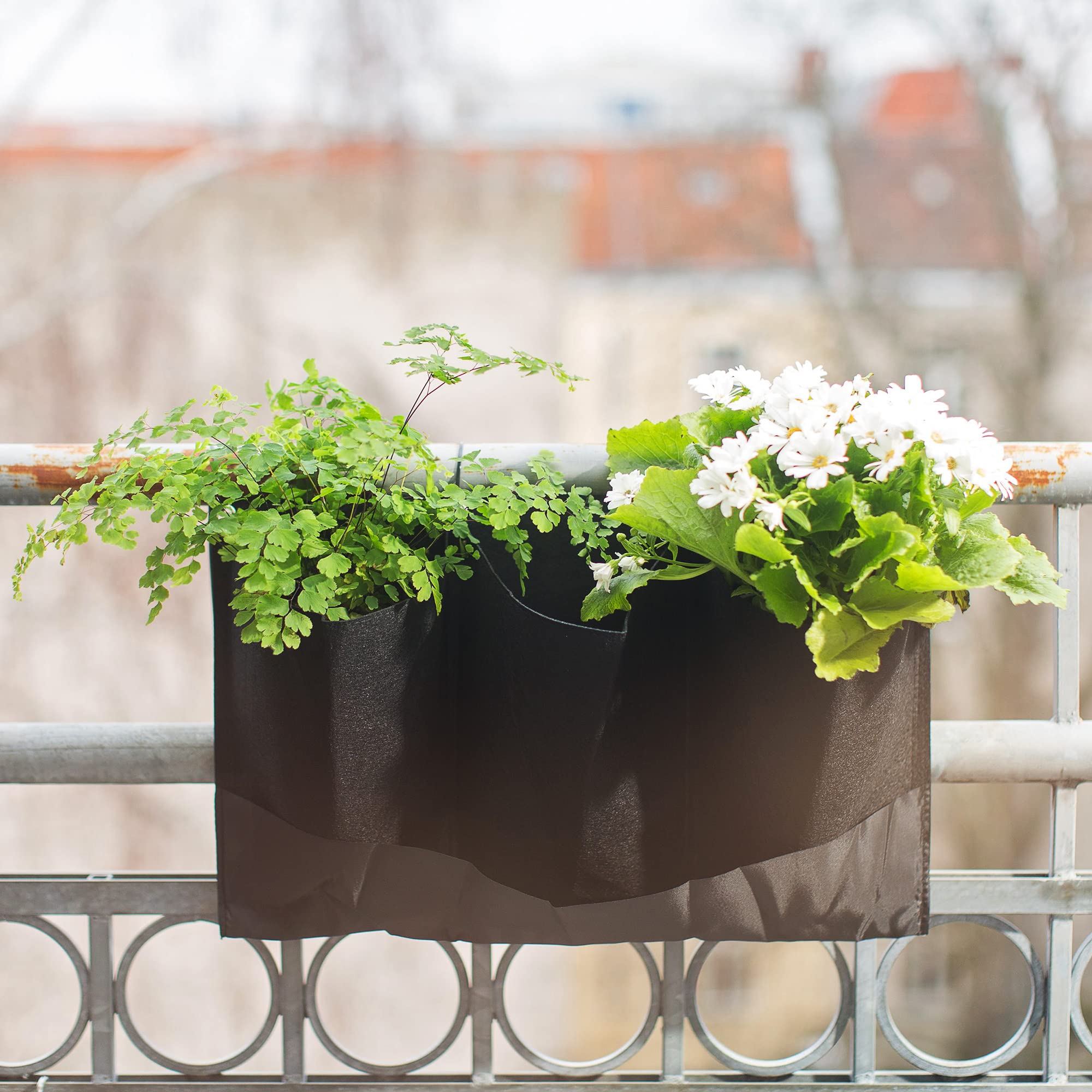 Image secondaire de Jardinière Suspendue Navaris - Set de 4 Pots de Fleurs en Feutre Waterproof 45x30 cm
