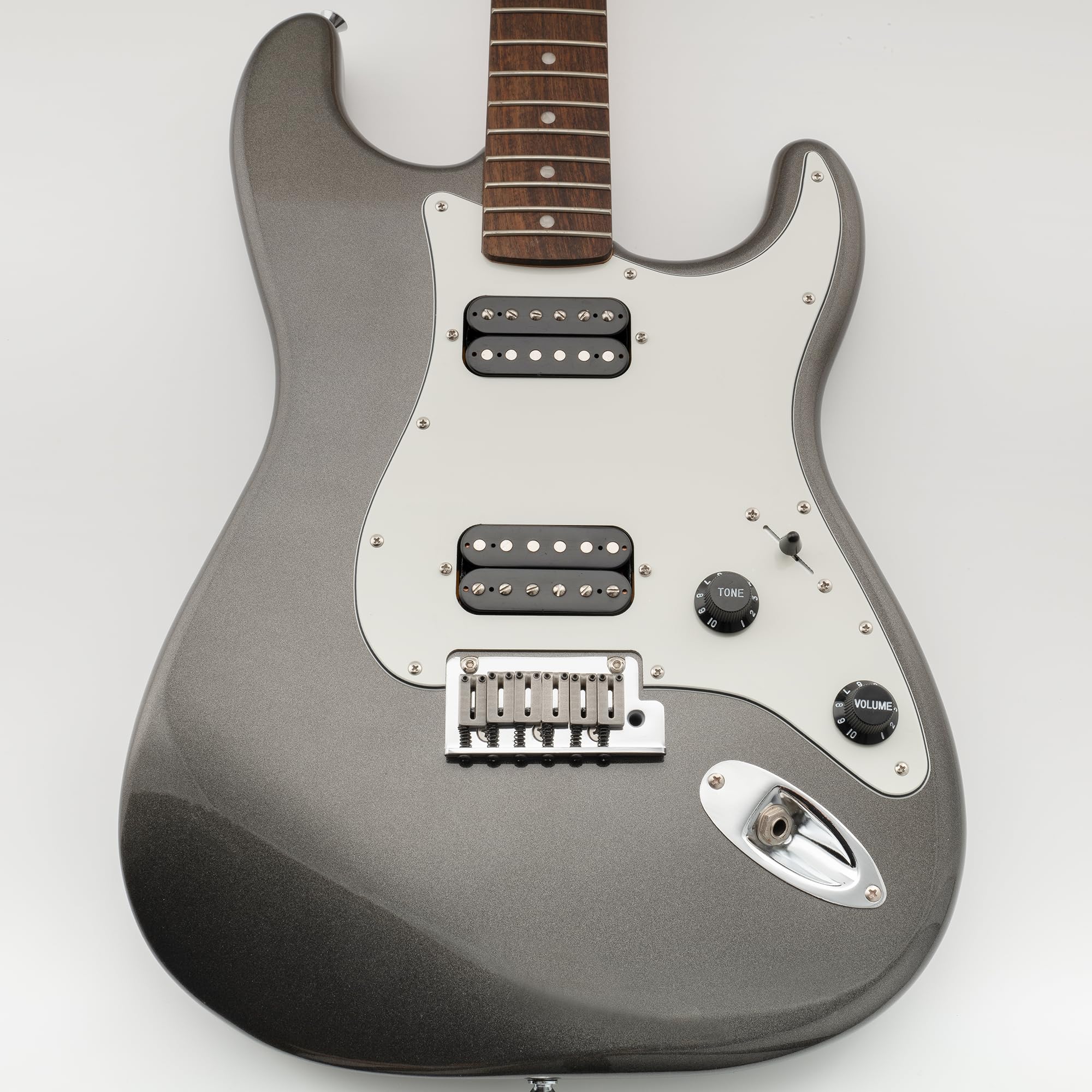 Amazon.co.jp: Musiclily Pro 11穴 STストラトピックガードHH