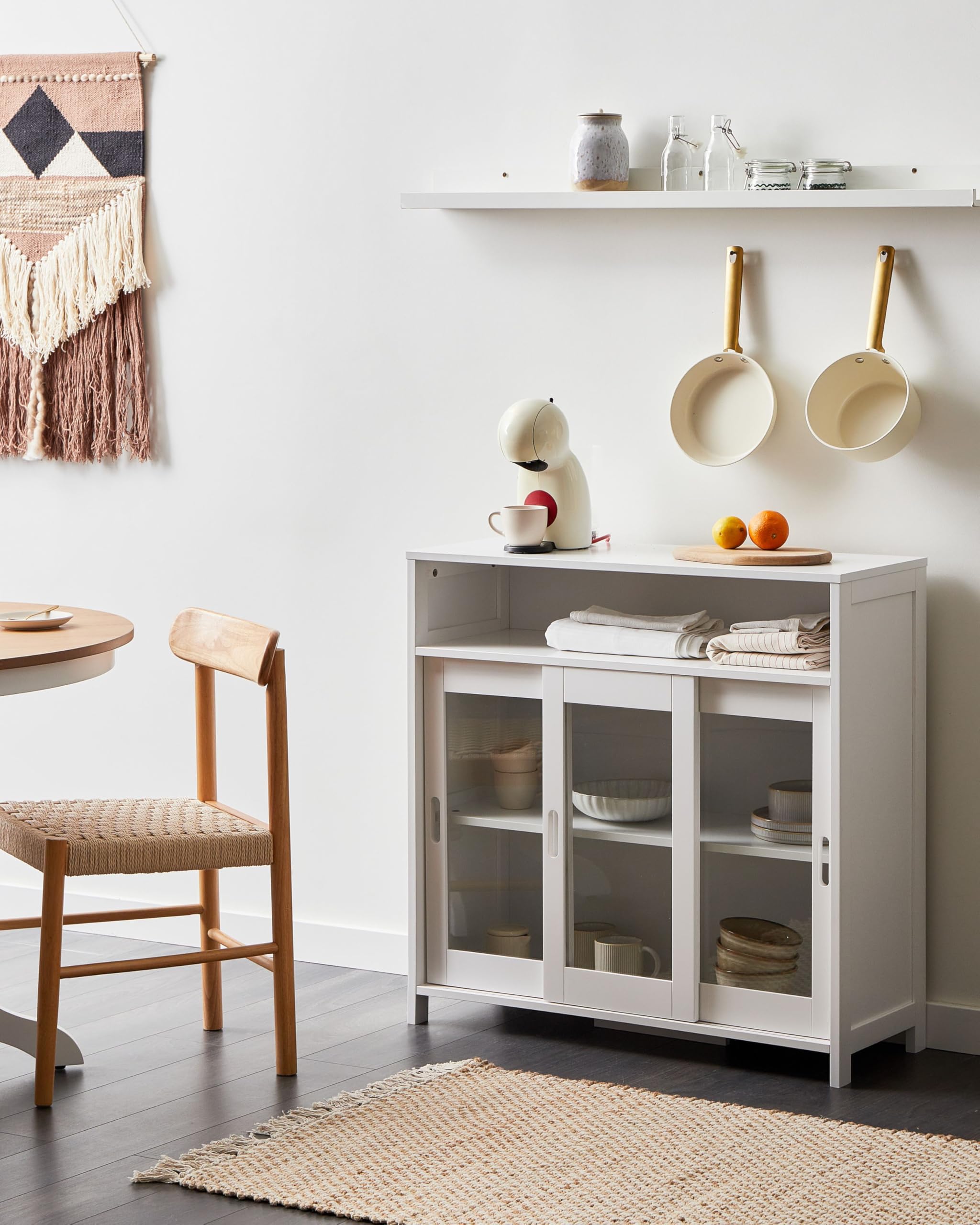Beliani Vitrina Moderna salón Dormitorio Armario 3 Puertas Tablero MDF con Estante Superior Blanco Crabtree