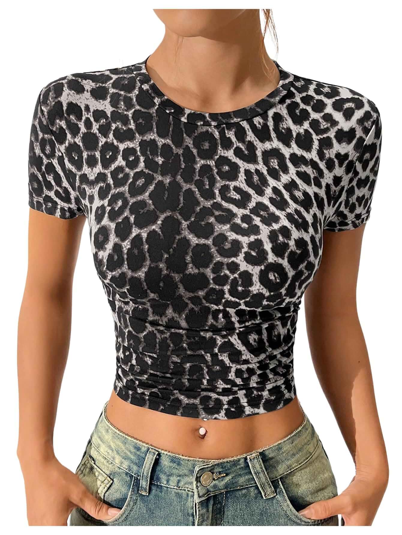 SOLY HUX Women's Leopard Print Crop T-Shirt Short Sleeve Tight Fitted Y2k Tee Tops Short Sleeve