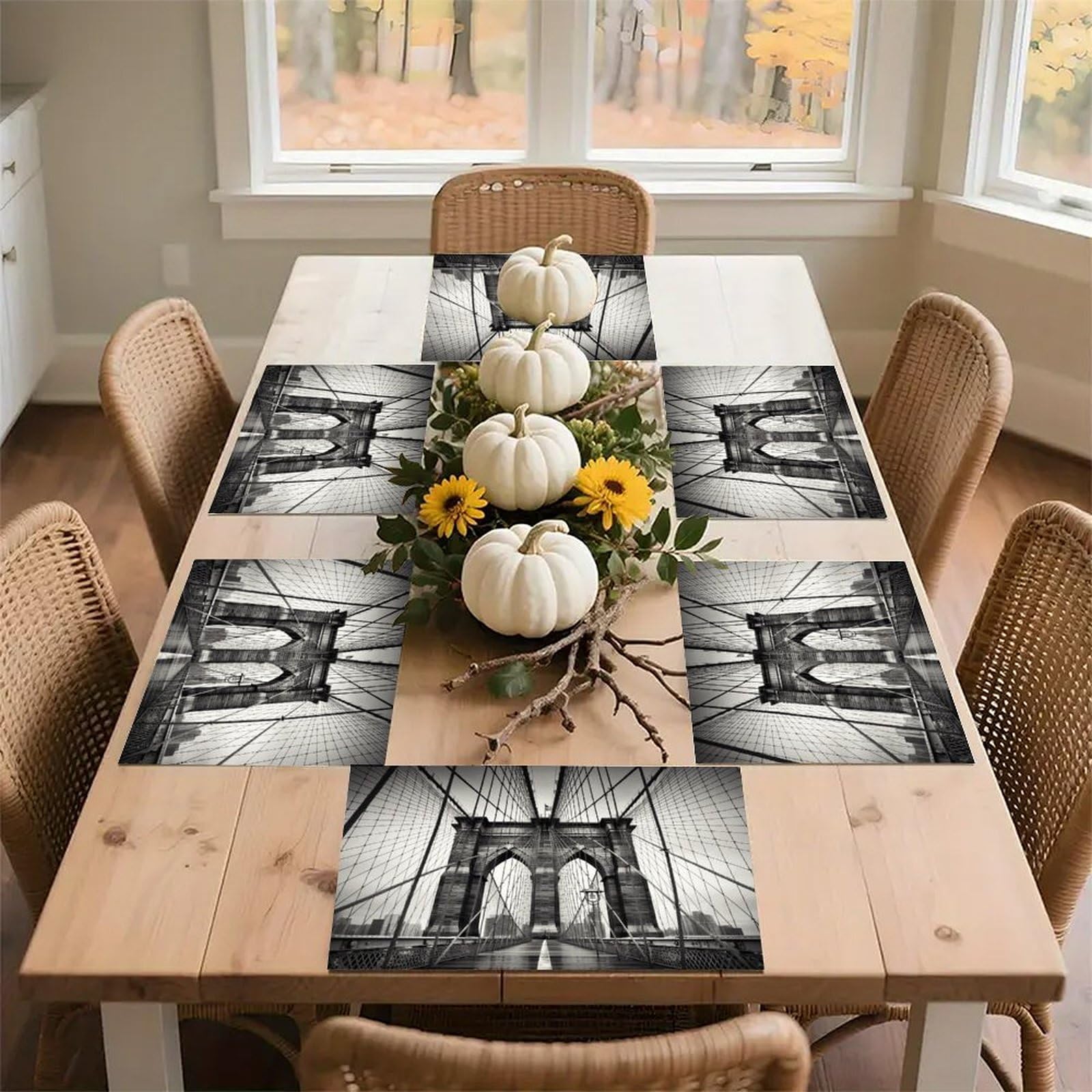 Brooklyn Bridge Placemats Wipeable Heat Resistant Table Mats Washable Flax Place Mats Elegant Cloth Non-Slip Placemat for Kitchen Dinning Party Table Decor 12 * 18 in