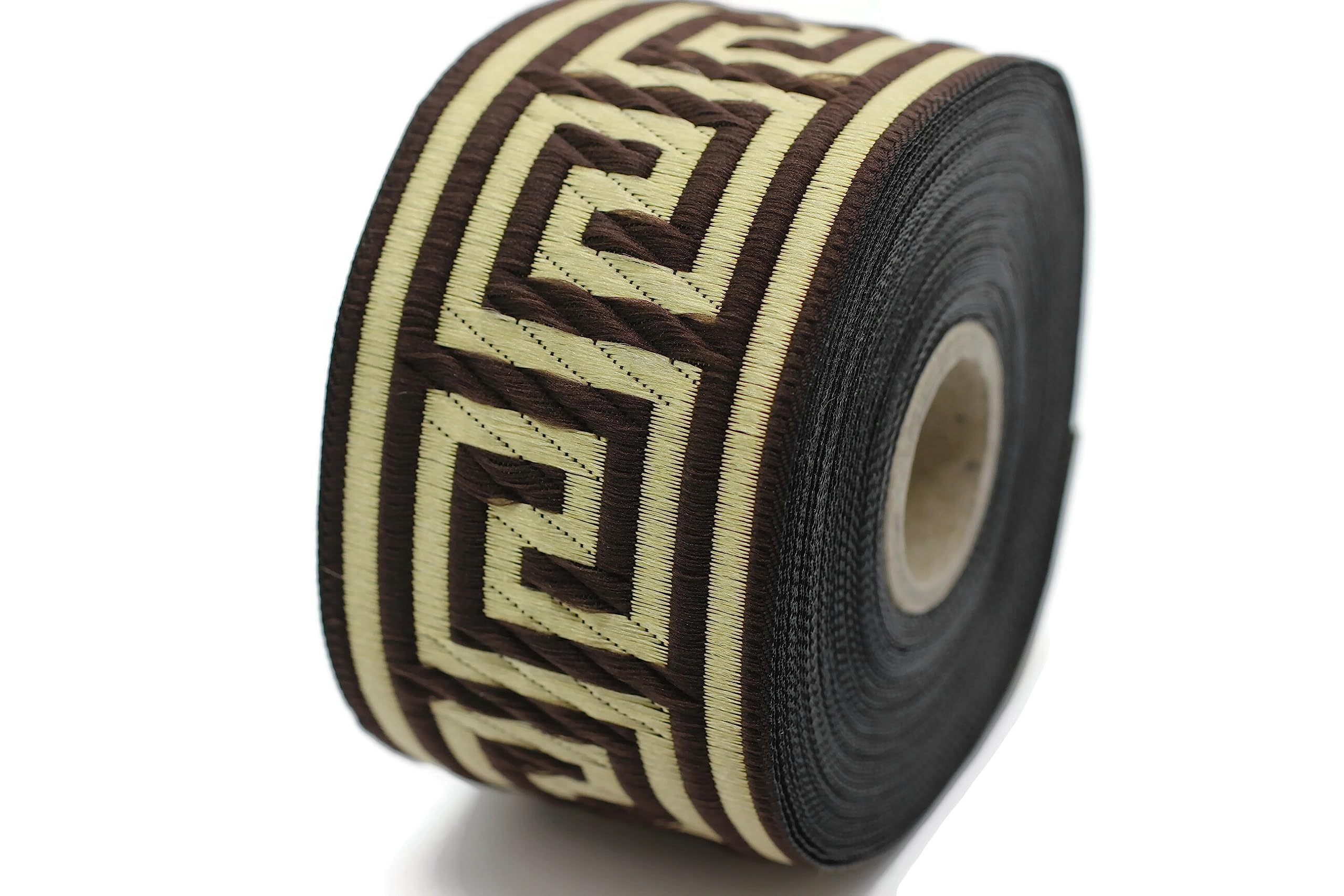 Galon ruban tissu brodé 50mm pour réparer et embellir vos vêtements