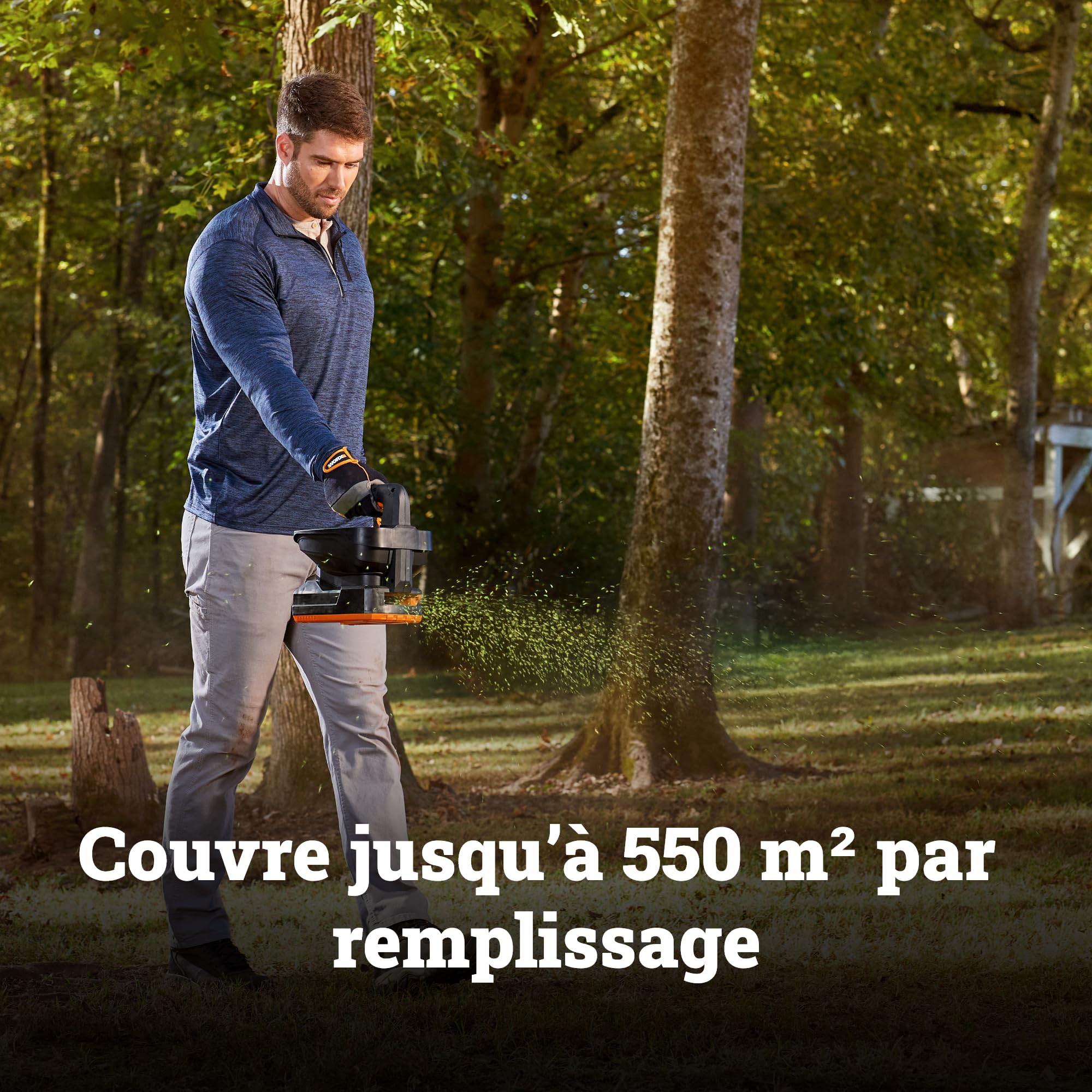 WORX Épandeur sans fil universel 20V WG869E.9, largeur d’épandage 5 m, réservoir 3,3 L, jusqu’à 550 m² par remplissage, débit réglable, pour engrais et sel de déneigement, sans batterie ni chargeur
