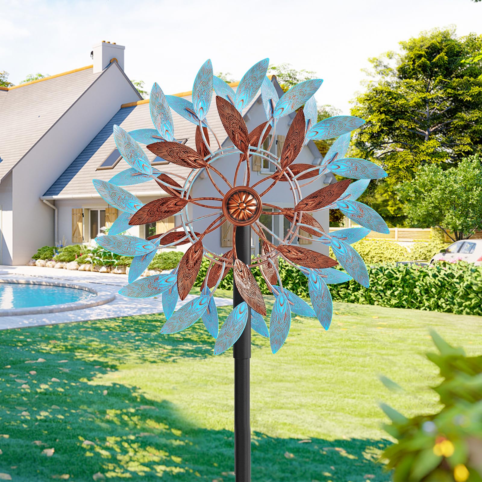 Metall Windrad Garten Dekoration mit Federblättern in Retro-Farben - Elegante Windspiele für Garten, Rasen und Terrasse, Windskulptur Spinner mit Metallpfahl (Blau+Braun)