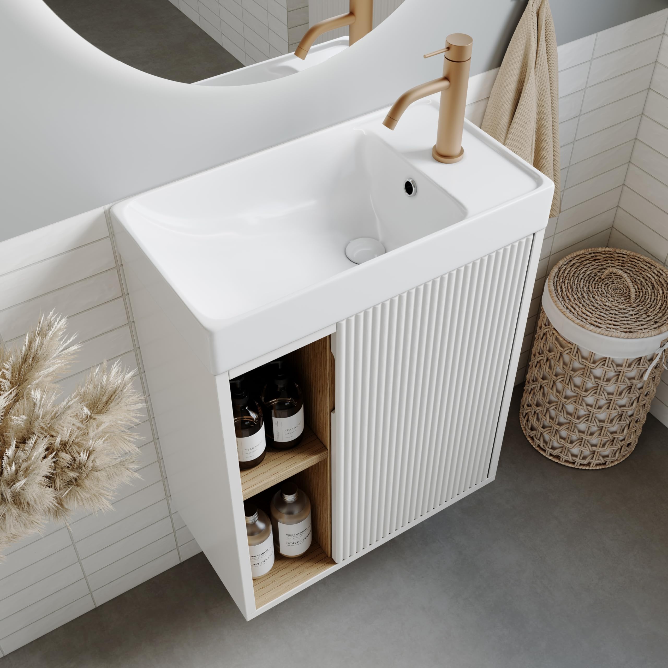 Meuble de lavabo Mural 46 cm avec lavabo – Meuble de Toilette étroit avec Porte rainurée à Fermeture Douce et étagère Ouverte, Blanc Mat/Golden Sand
