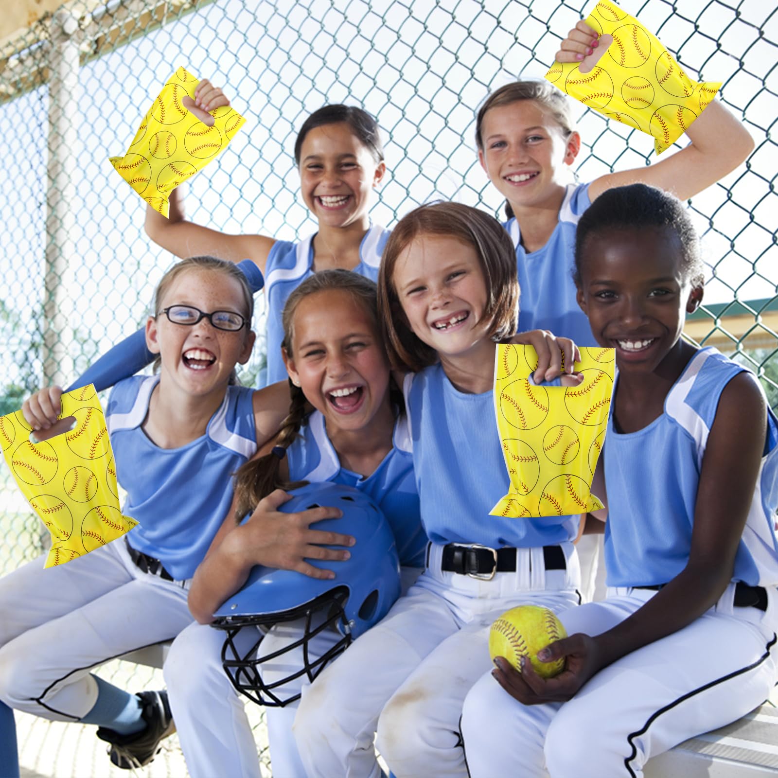 Hxezoc 50 Pieces Softball Gift Bags Plastic Softball Bags Practical Gift Bags Sport Party Favors for Softball Theme Birthday Party Decoration Supplies