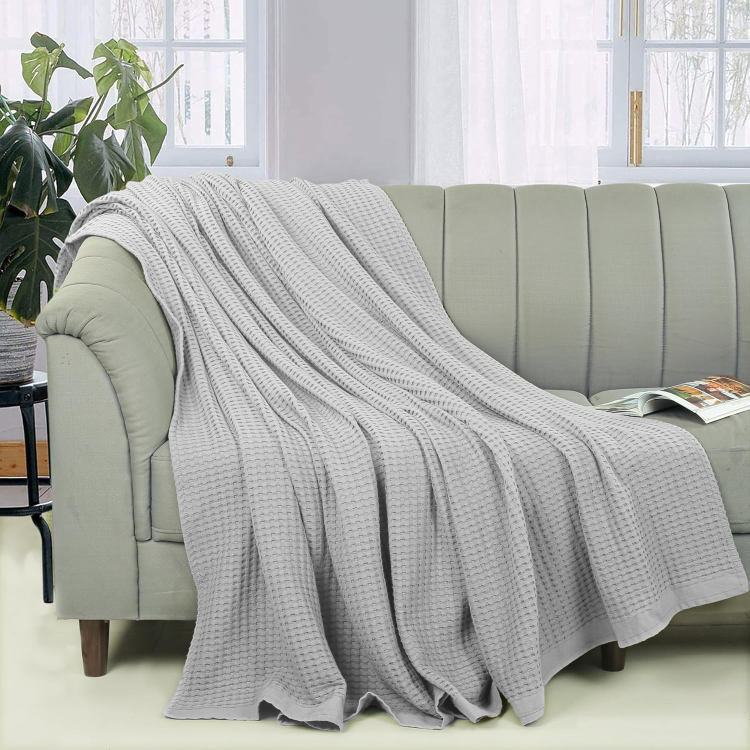 100% Cotton Waffle Weave Blanket Queen Size – Breathable Thermal Bed Blanket, Lightweight All-Season Comfort, Soft Natural Cotton, Machine Washable Bedspread for Bed & Couch (Light Grey)