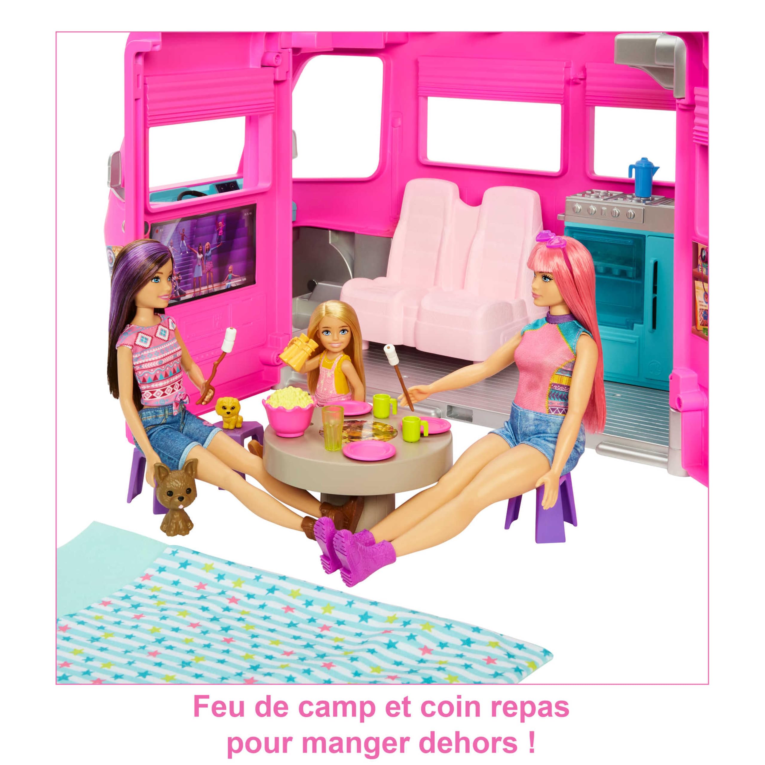 Barbie Camping-Car Transformable, avec 7 Zones de Jeu Et 60 Accessoires Inclus, Comprend Toboggan, Piscine, Pick-Up, Et Bateau pour Poupées, 76 cm, Jouet pour Enfant de 3 Ans et Plus, HCD46