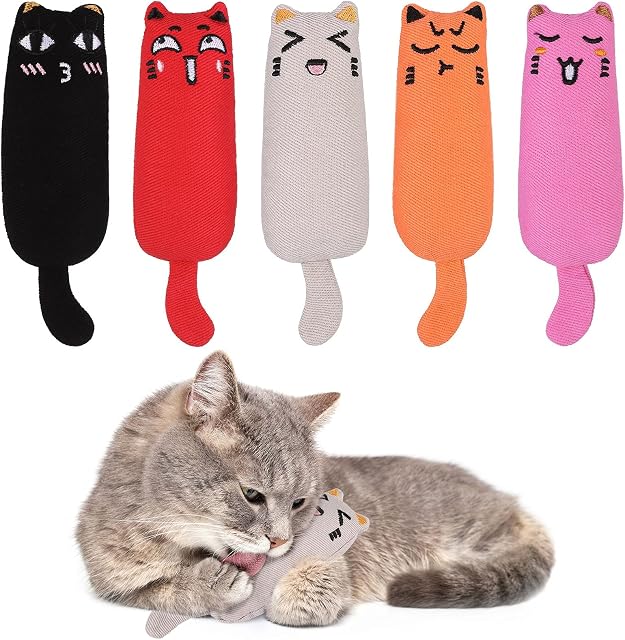 ADAKEL 5 Pieces Cat Catnip Toy  Cat Chew Toy  for Pet Cat Playing Chewing Teeth Cleaning