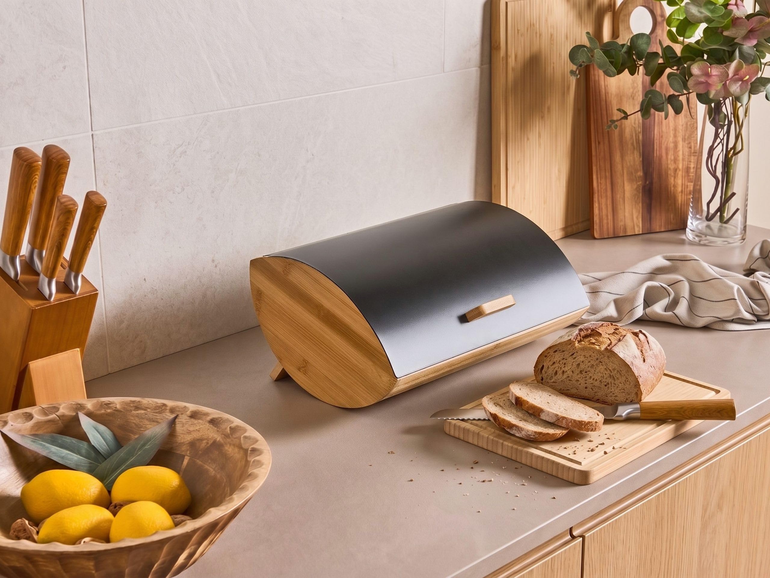 Beliani Brotkasten Bambus hellbraun/schwarz mit Eisen-Klappdeckel oval 36 x 25 x 16 cm modern Epicurien
