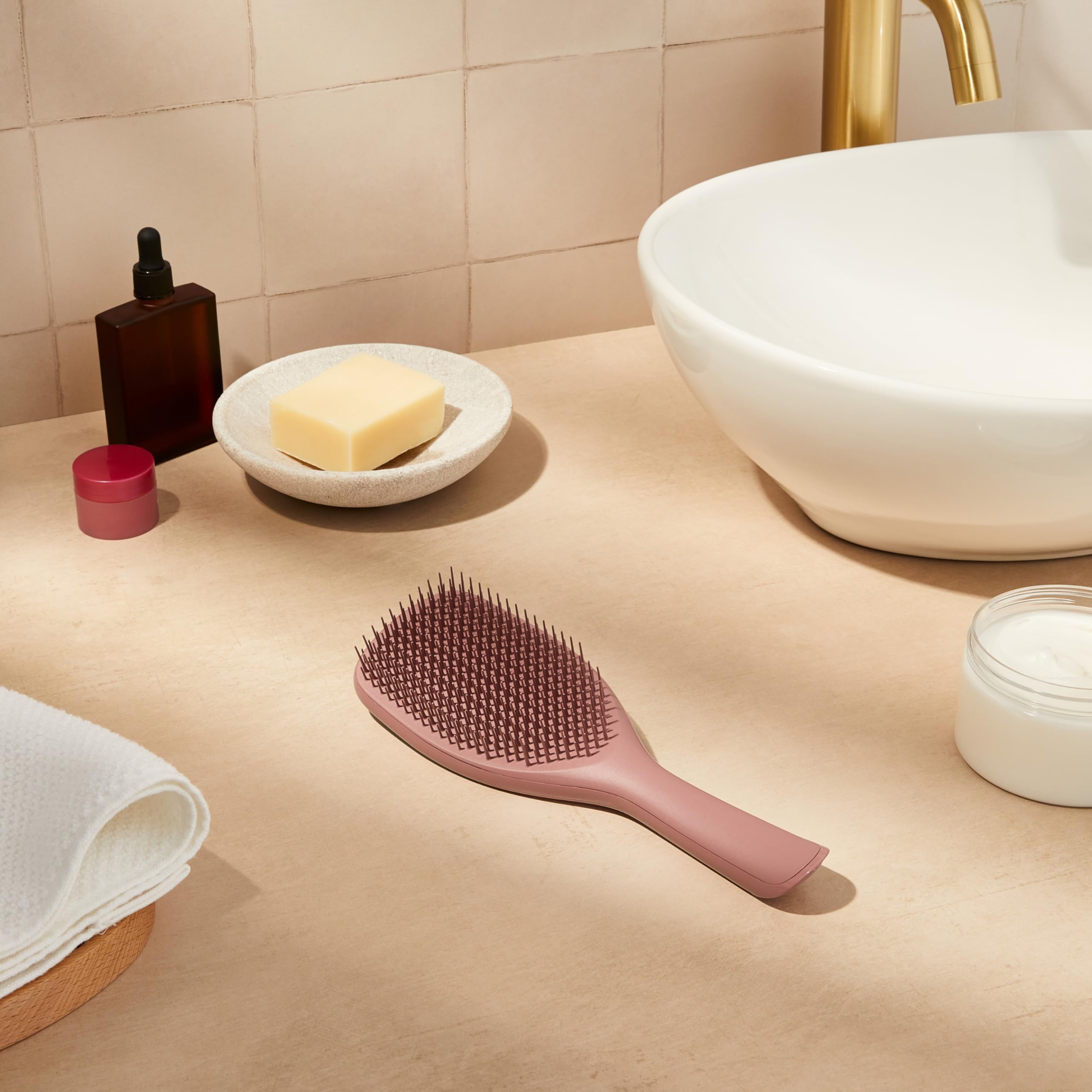 Tangle Teezer Ultimate Detangler - Szczotka do rozczesywania do gęstych, lokowanych i długich włosów - Dwupoziomowe ząbki zmniejszają łamliwość i eliminują splątania - Duża prostokątna -Różowy aksamit