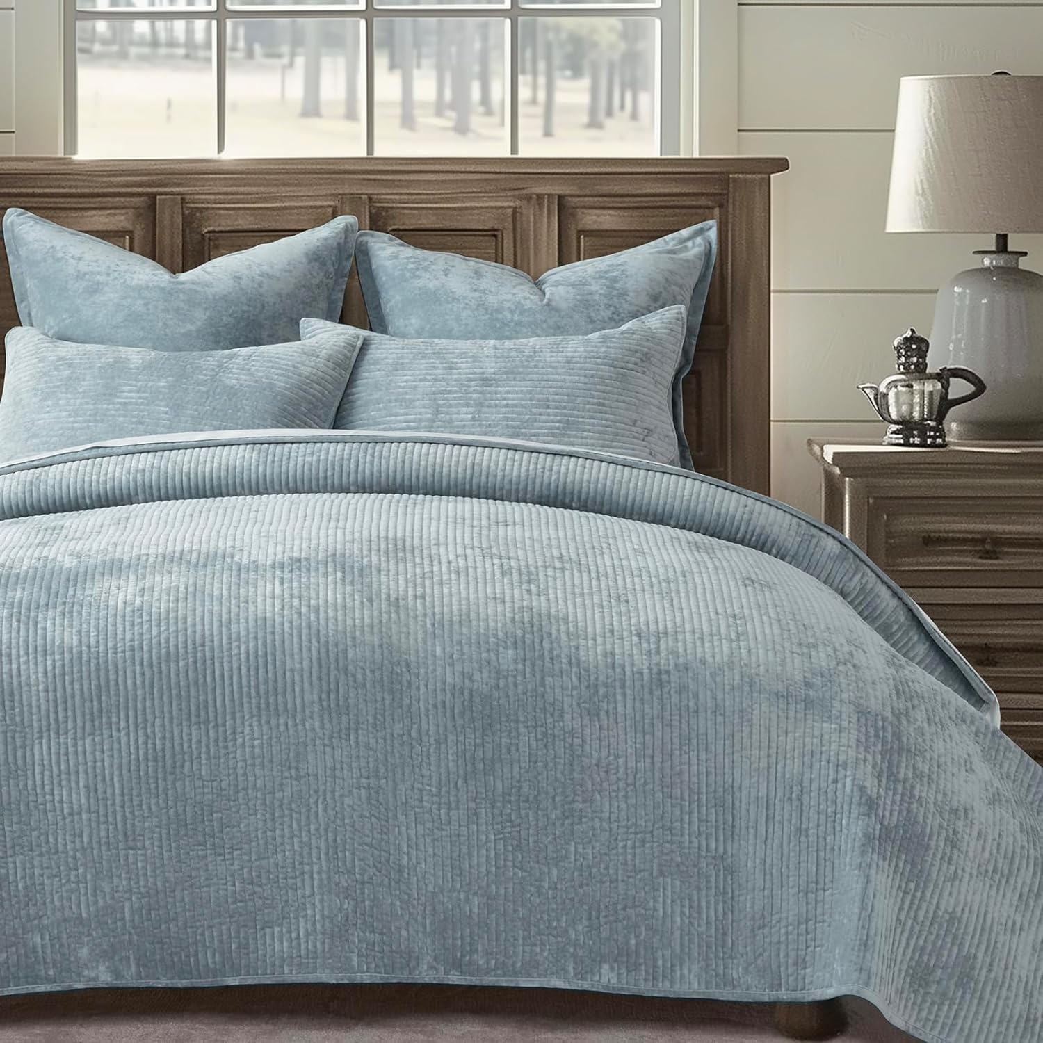 EVERGRACE Velvet Quilt Set King Size, Luxurious Soft Quilted Bedding Sets, Lightweight Velvet Comforter for All Season, Striped Channel Bedspread Coverlet with 2 Shams, 104" x 92", Blue Linen King Channel Blue Linen