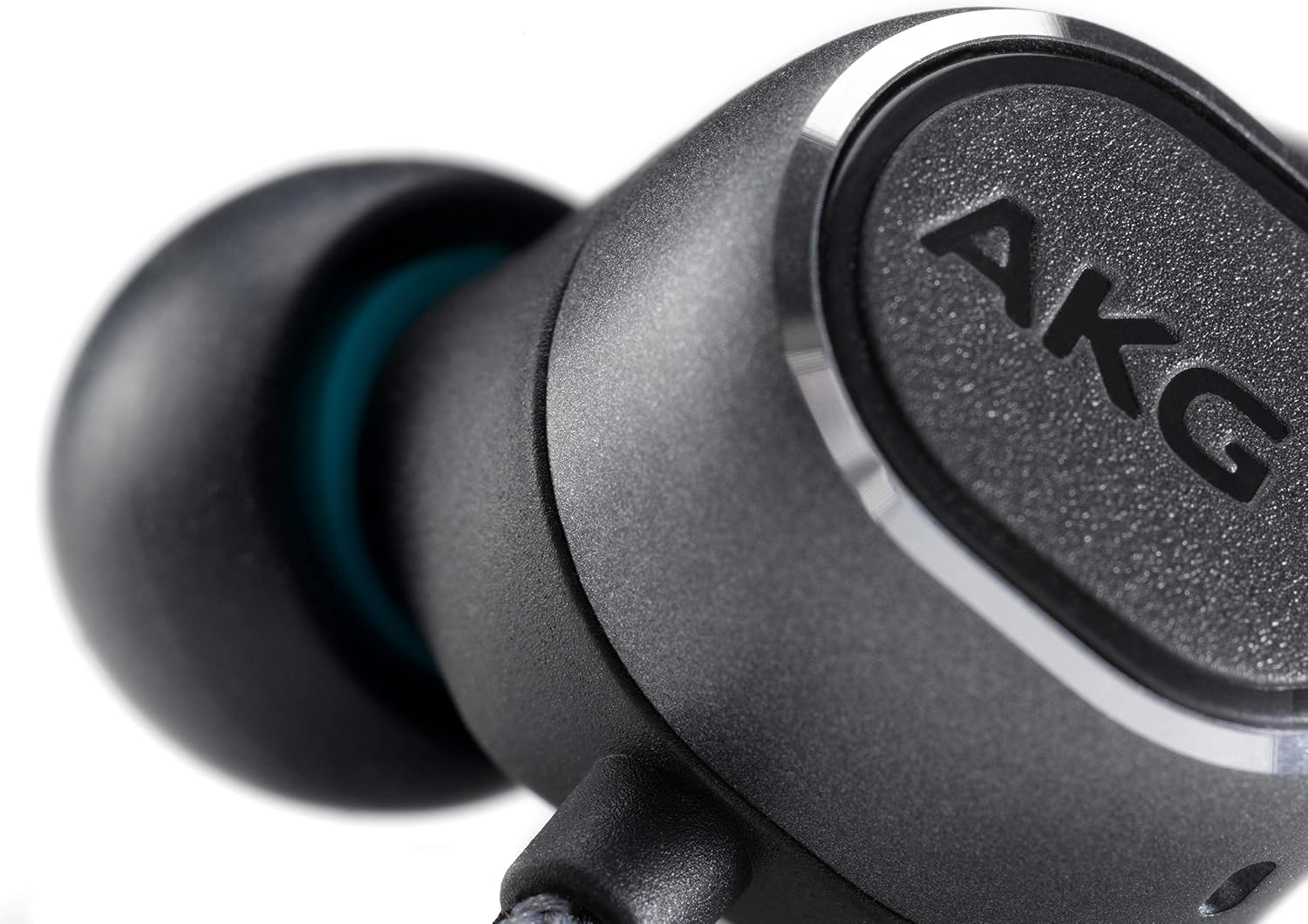 Amazon.com: AKG N200 - Auriculares inalámbricos con Bluetooth, color negro  (versión de EE.UU.) : Electrónica
