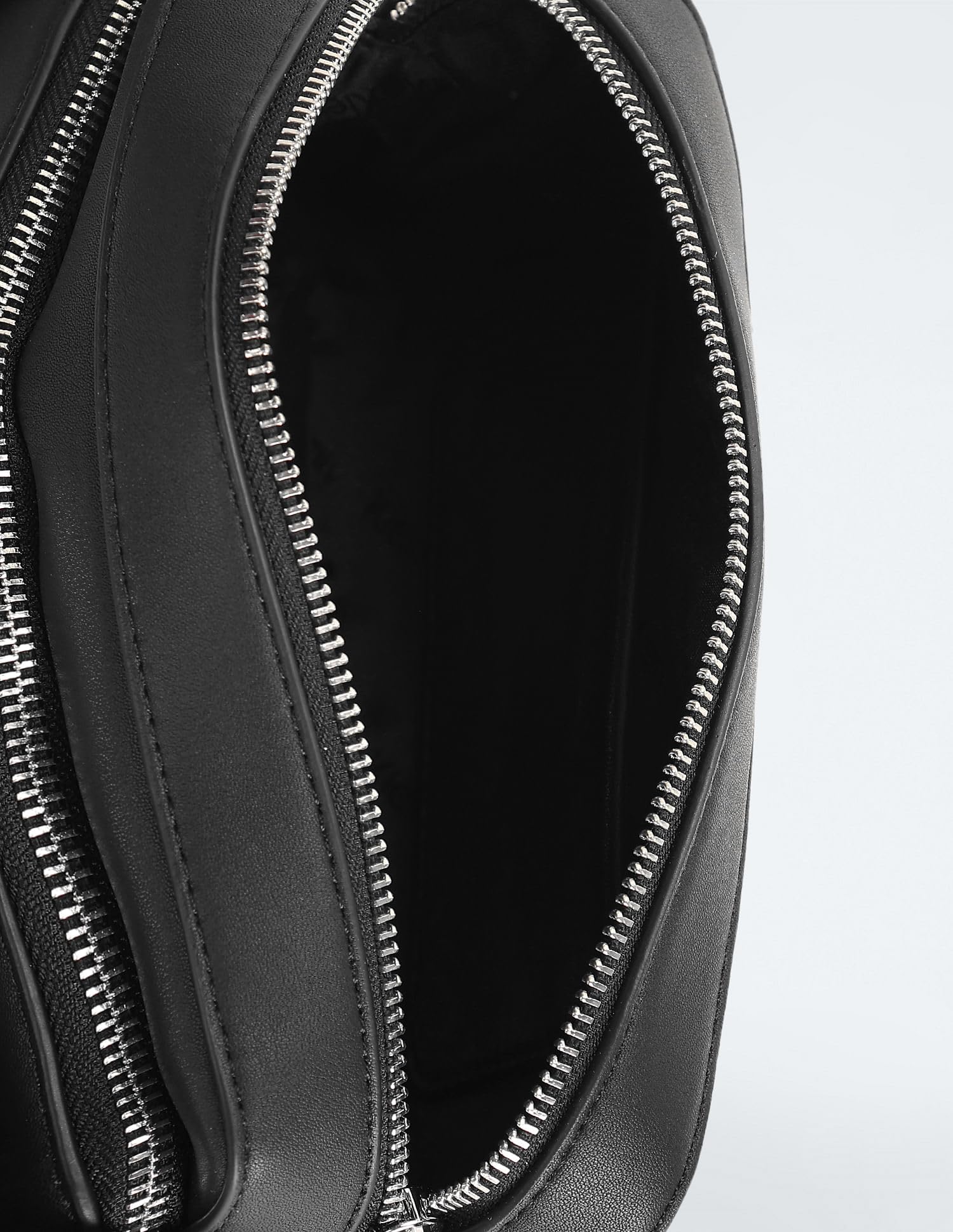 Calvin Klein Donna Borsa a Tracolla Ck Must Camera Bag Piccola