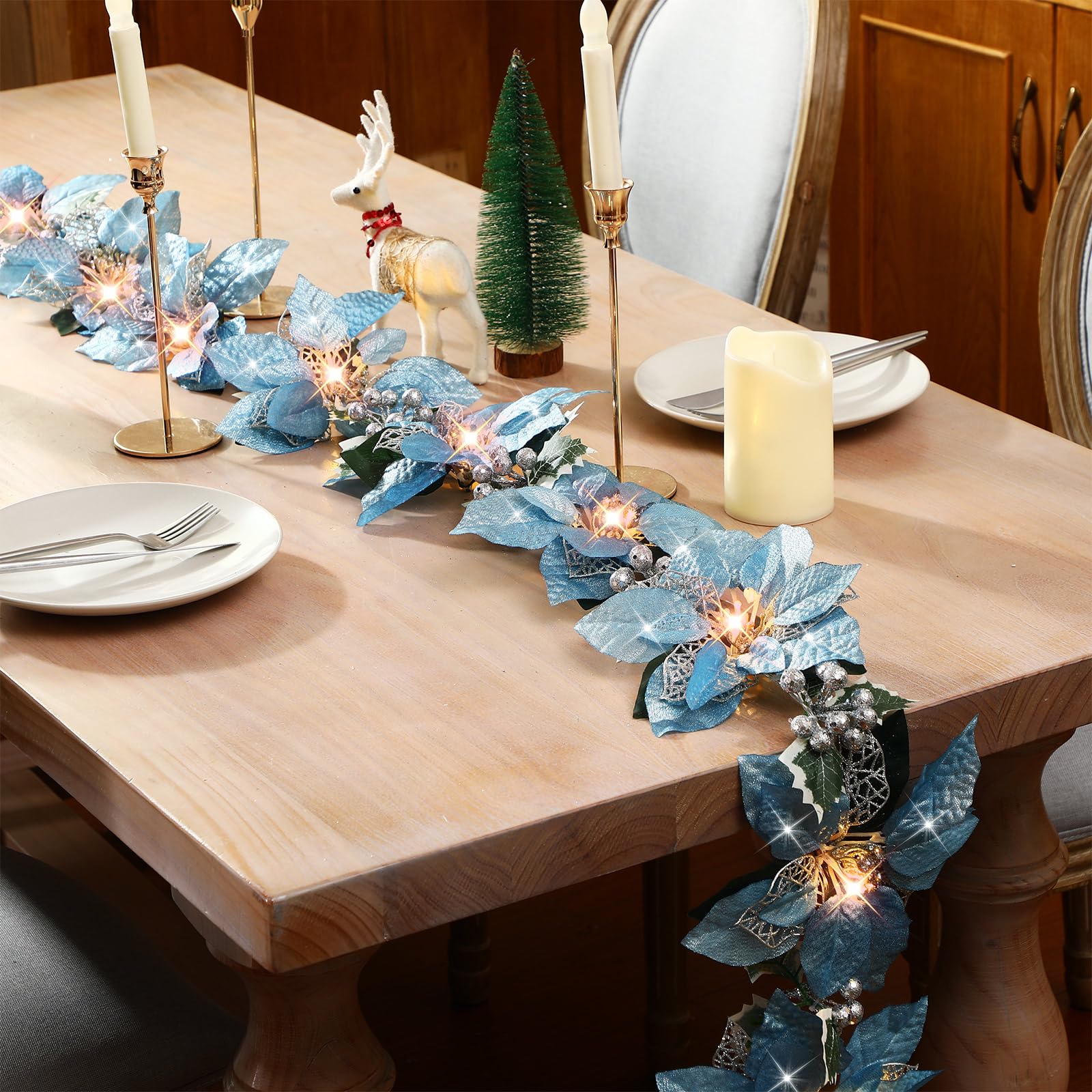 Zubebe 4 guirnaldas de Navidad preiluminadas de 6.5 pies con cadena de luces con purpurina, hojas de acebo, bayas, temporizador remoto, 8 modos, guirnalda de flores iluminadas, funciona con pilas