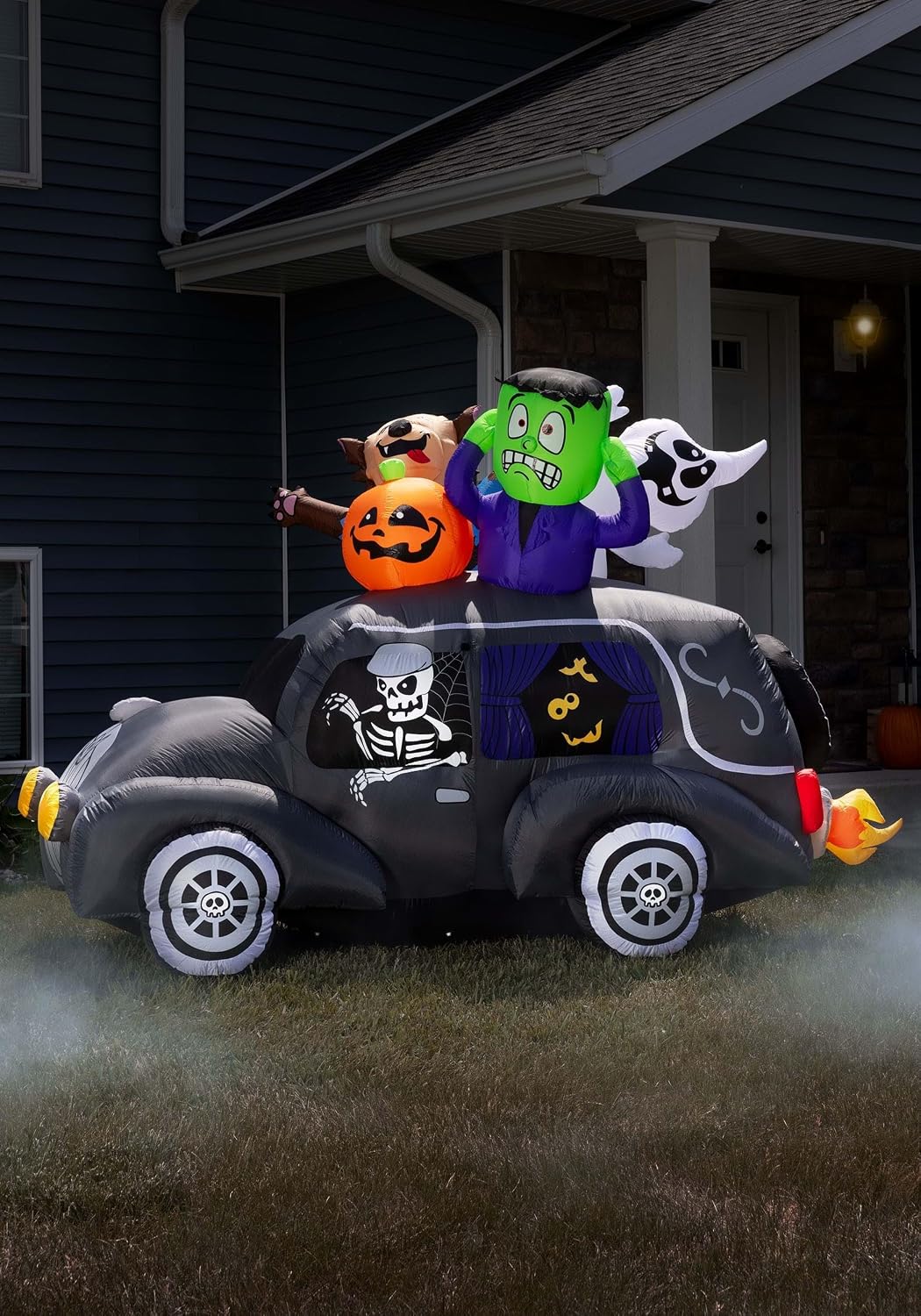 Fun Costumes 4 feet Inflatable Halloween Hearse - Polyester Blow-Up Yard Decoration, Ground Stakes and Tether - Standard - Multicolor