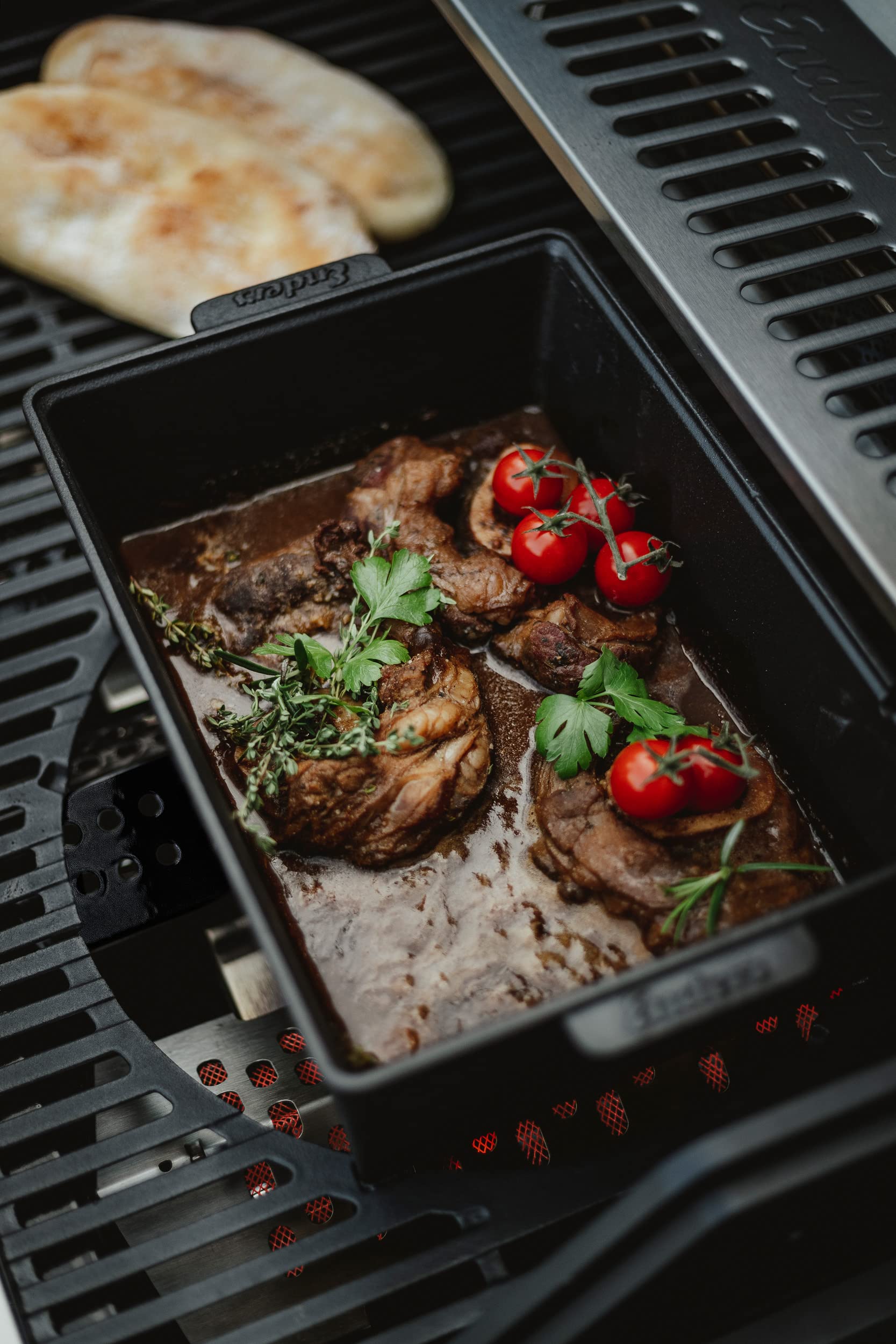 Enders® SWITCH GRID Dutch Oven, Rib Roaster & Switch Grid Wok schwarz, aus massiv, emailliertem Gusseisen