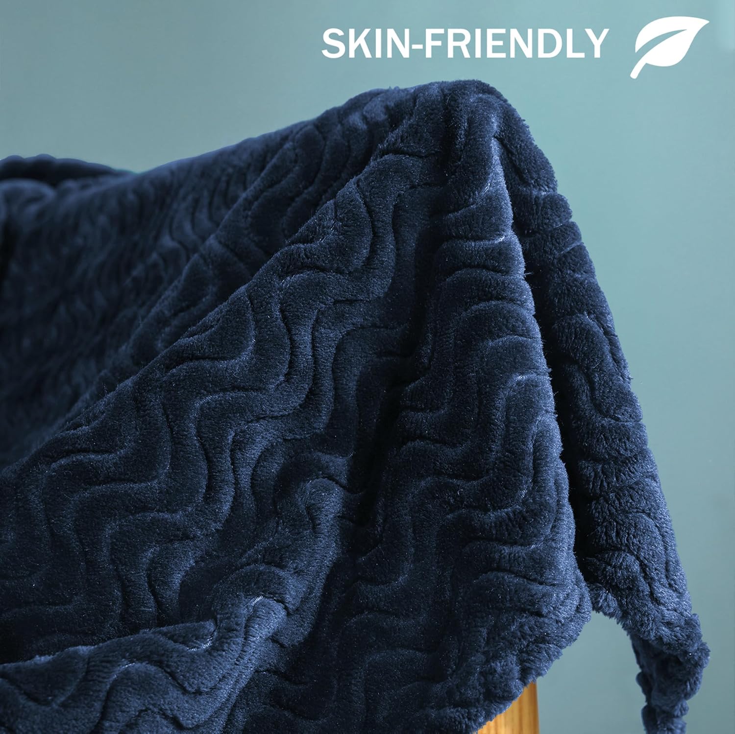 Exclusivo Mezcla Twin Blanket for Bed, Cozy Lightweight Fleece Blankets for All Season, Decorative Giftable Fuzzy Plush Wave Textured Suitable for Women, Men, Navy Blue, 90x66 Inches - Image 5