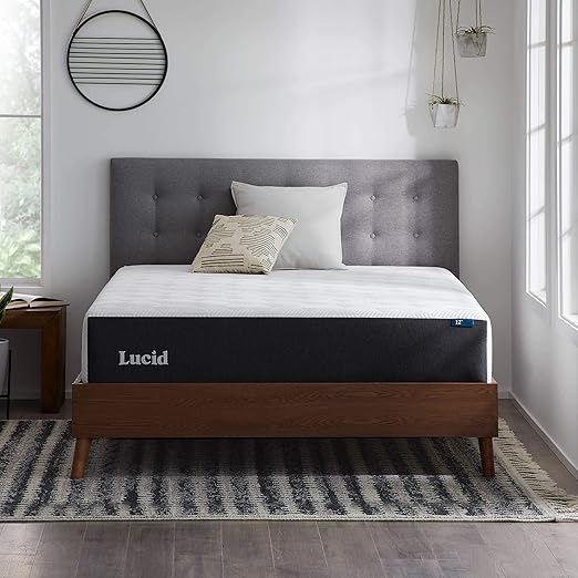 LUCID 12 Inch Memory Foam Mattress - Plush Feel - Memory Foam Infused with Bamboo Charcoal - Gel Infusions - CertiPUR-US Certified - Breathable - TwinTwin Size