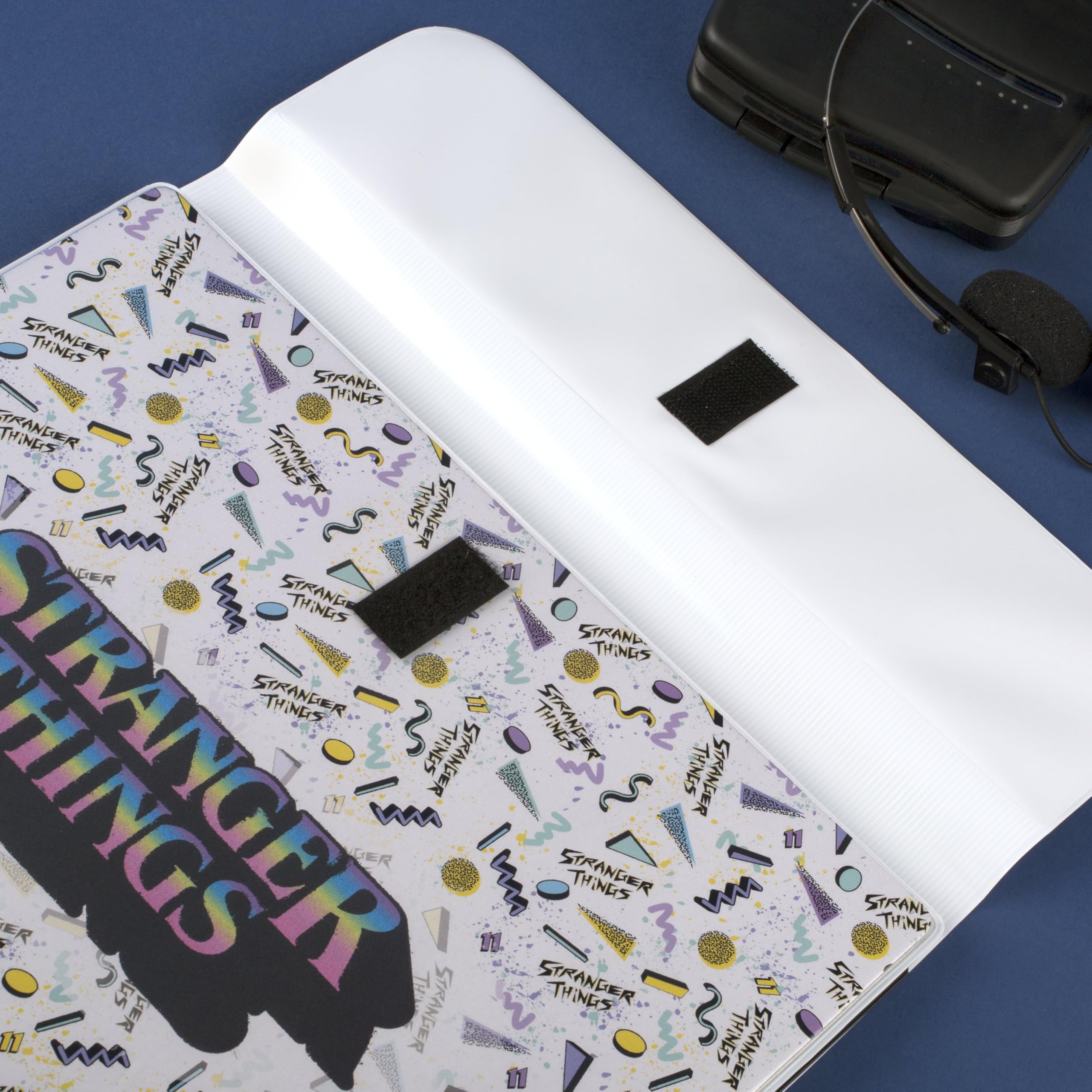 Amazon.co.jp: Mead Trapper Keeper Binder、Stranger Things