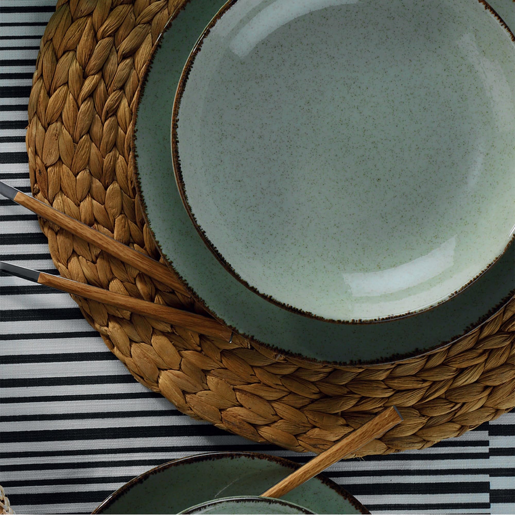 Elegant Set da Pranzo 18 Pezzi, 100% Porcellana, Verde | Include Piatti di Servizio (6), Piatti da Pranzo (6), Piatti da Dessert (6) | Adatto per Lavastoviglie e Microonde