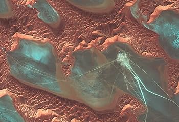 SATELLITE | 佐藤 健寿 |本 | 通販 | Amazon