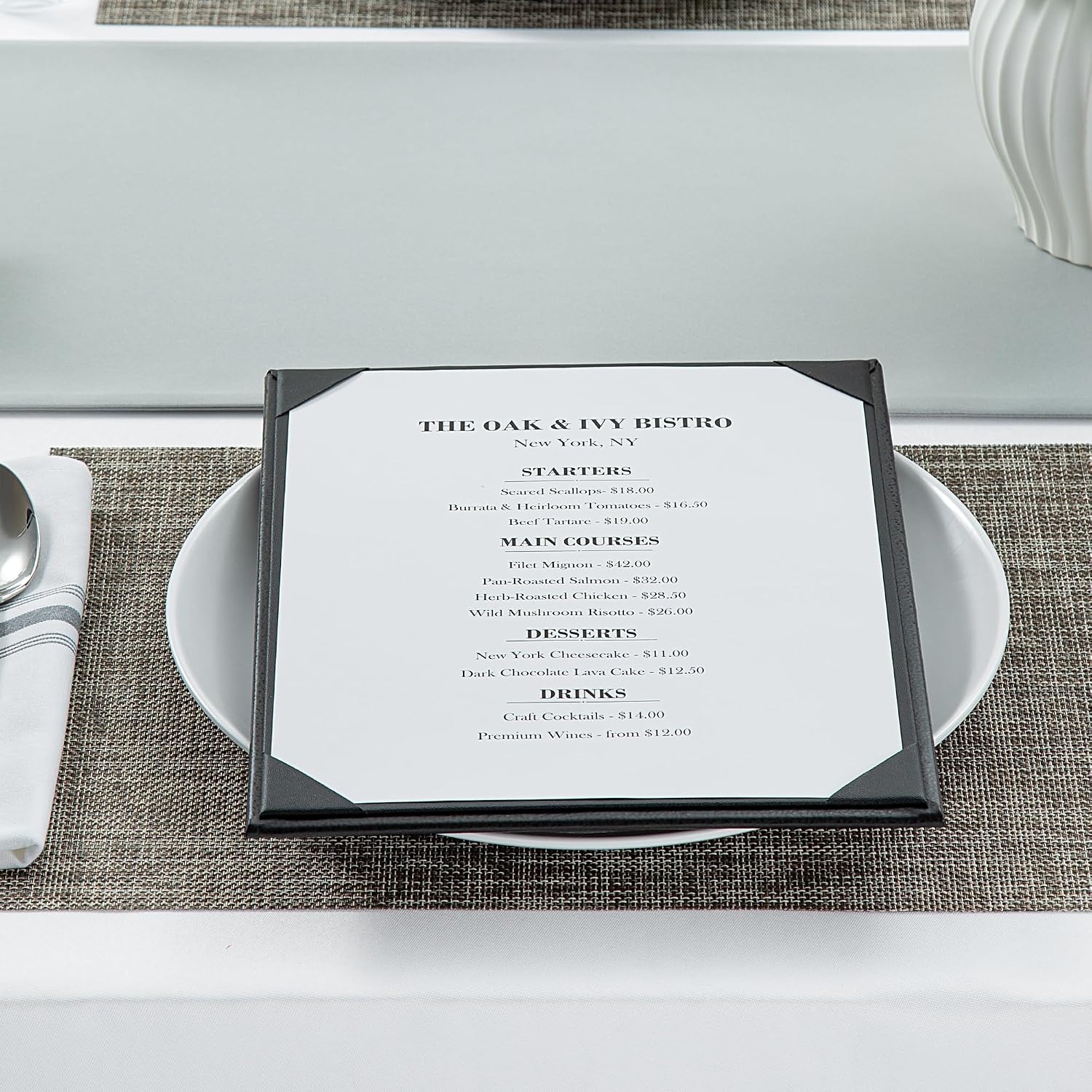Restaurantware Black Vinyl Menu Board, 11.7 x 9.3 in