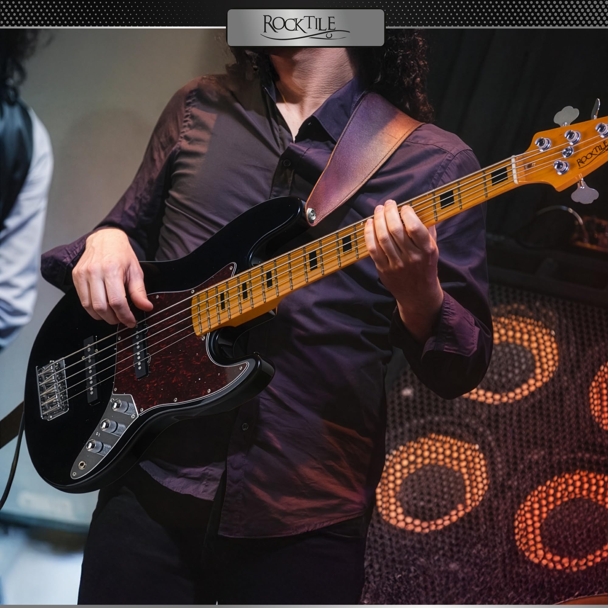 Rocktile Pro JBS50-BK E-Bass - 5-saitiger JB-Style Bass mit Lindenkorpus - Ahornhals & Ahorngriffbrett - 2x Single Coil Tonabnehmer - 2x Volume, 1x Tone Regler - 34" Mensur - Schwarz