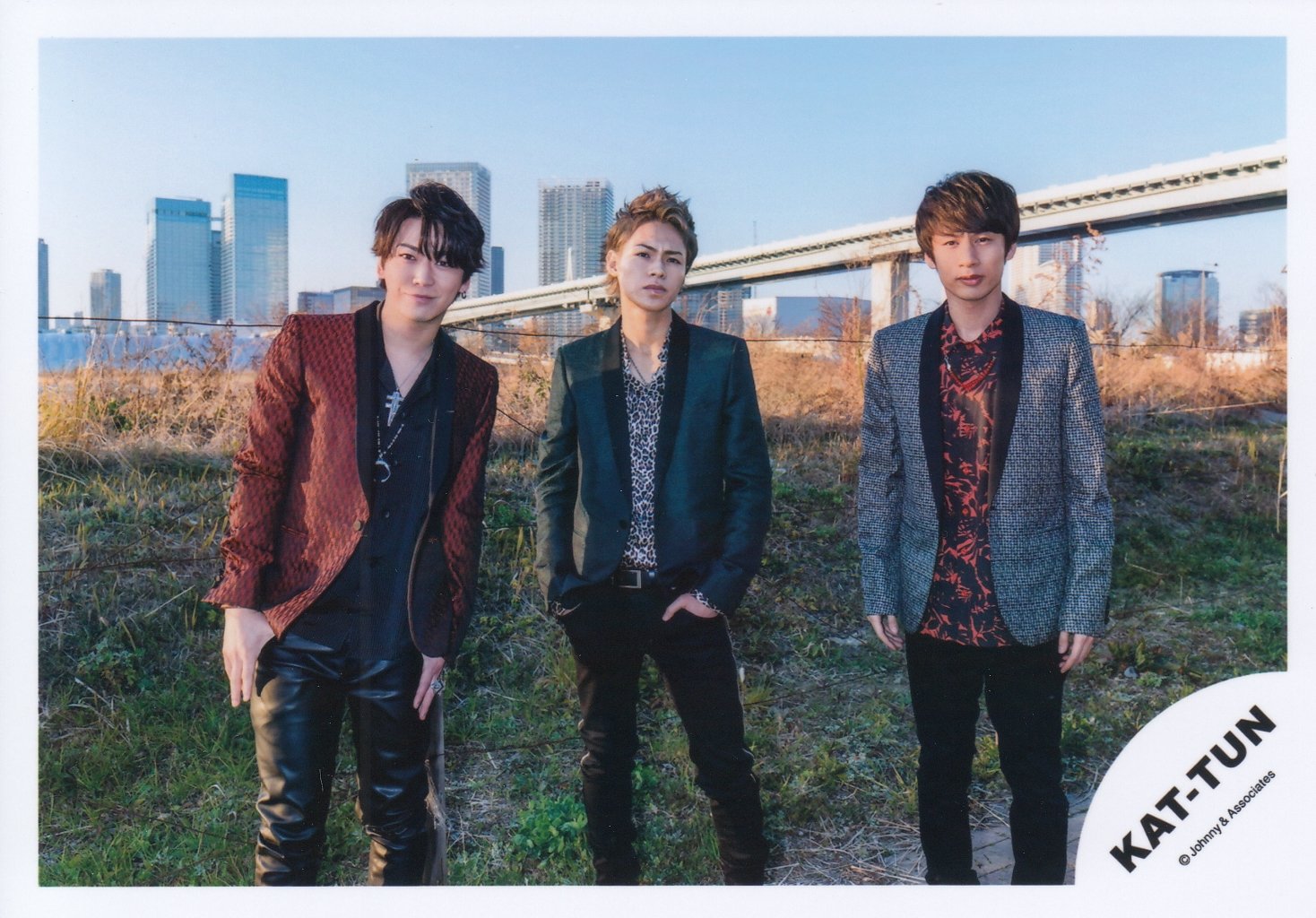 KAT-TUN 公式写真 楽天市場】 【中古】KAT-TUN /CD/DVD 「 ONE DROP」 / 初回限定