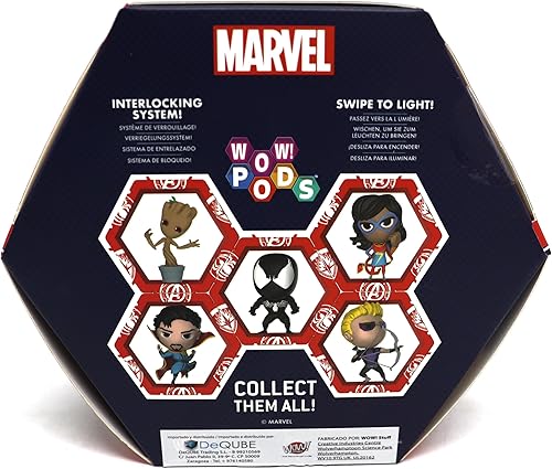 Miniatura 8 de WOW! PODS Avengers Collection - Hawkeye  Figura de superhéroe iluminada con cabeza Bobble, juguetes y regalos oficiales de Marvel coleccionables
