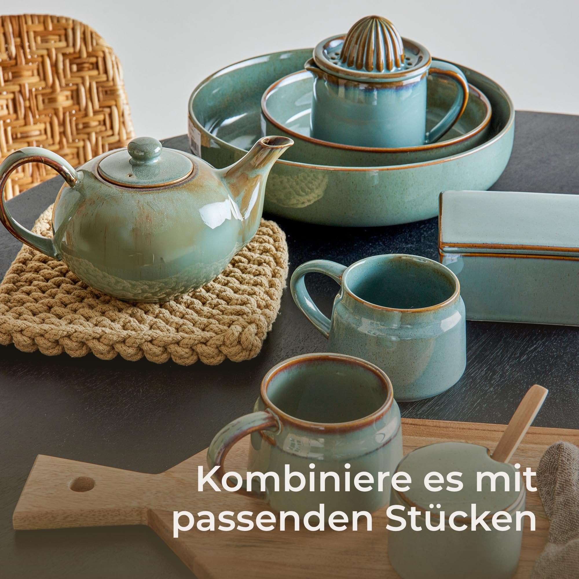 Bloomingville Pixie Servierschale 28,5 cm – Handgefertigte Steingut-Schüssel im dänischen Design, grün glasiert, einzigartig & für ein stilvolles Servieren
