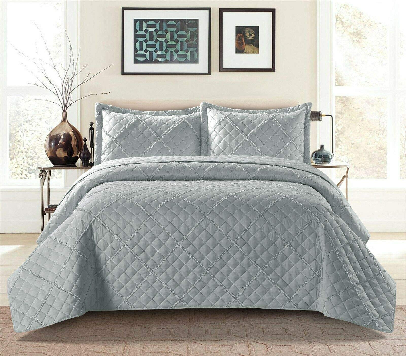 Luxury Quilted Solid Colour Bedspread Ruffle Embossed Comforter with Pillow Case Bedding Set (Silver, King)