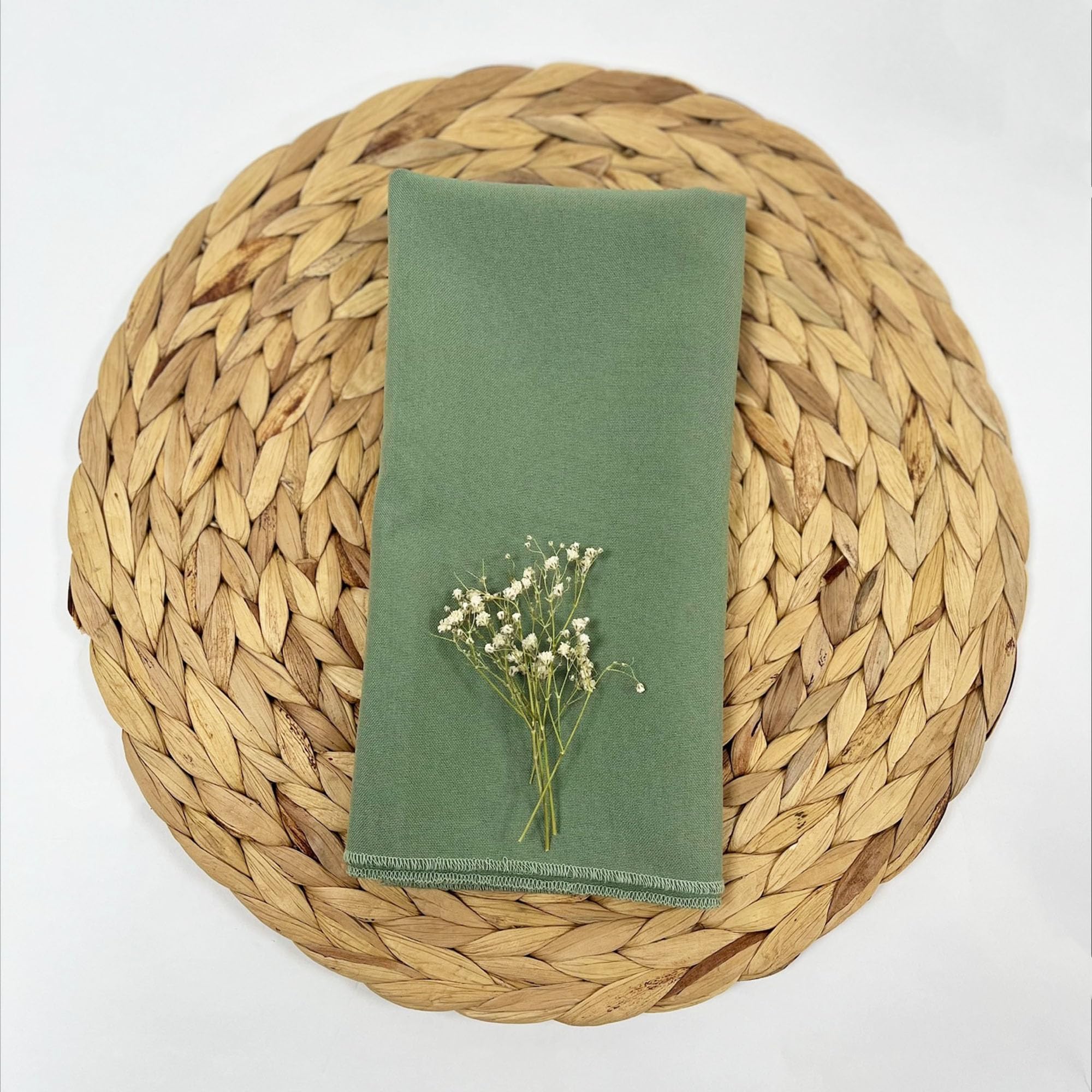 Decor Essentials Sage 100% Polyester Napkins Dinner Napkins With Overlocked Edges, Washable, Ideal For Parties, Weddings And Dinners (Sage)