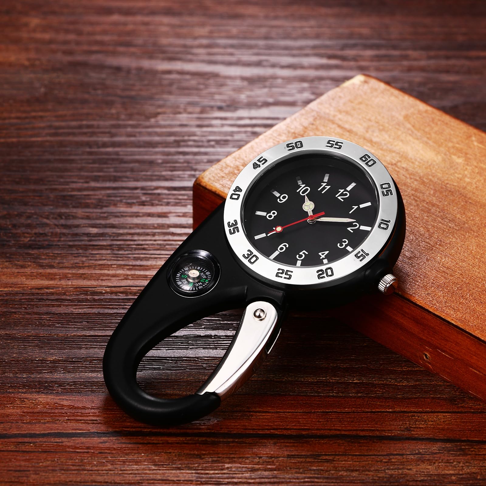 Avaner Montre de poche avec mousqueton - Montre à dos - Boucle avec aiguilles lumineuses - Petite lampe de poche - Unisexe - Mouvement à quartz analogique FOB - Pour escalade, sport, activités de