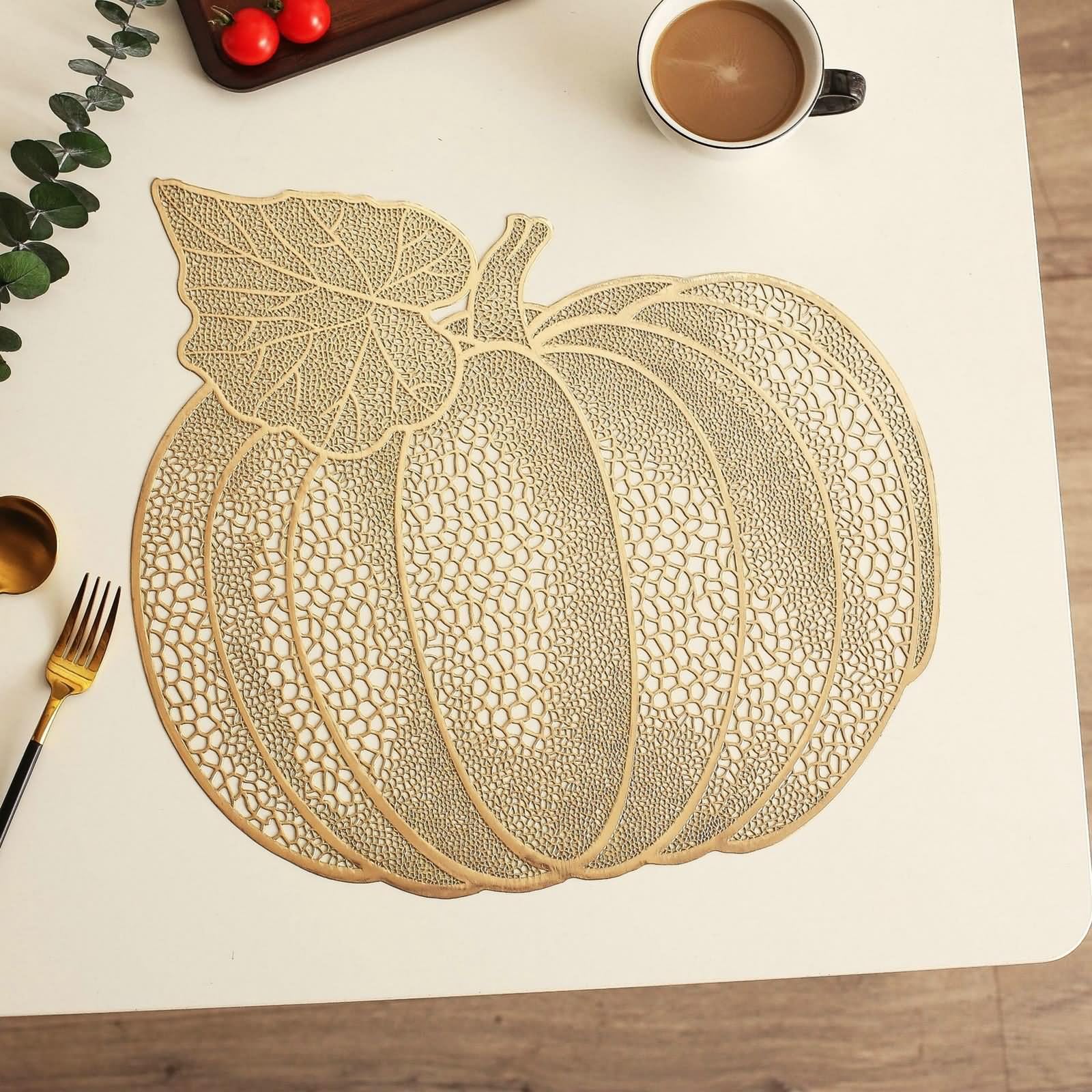 Placemats for Dining Table Gold 42 x 40 cm, set da tavola vintage cena a forma di zucca PVC