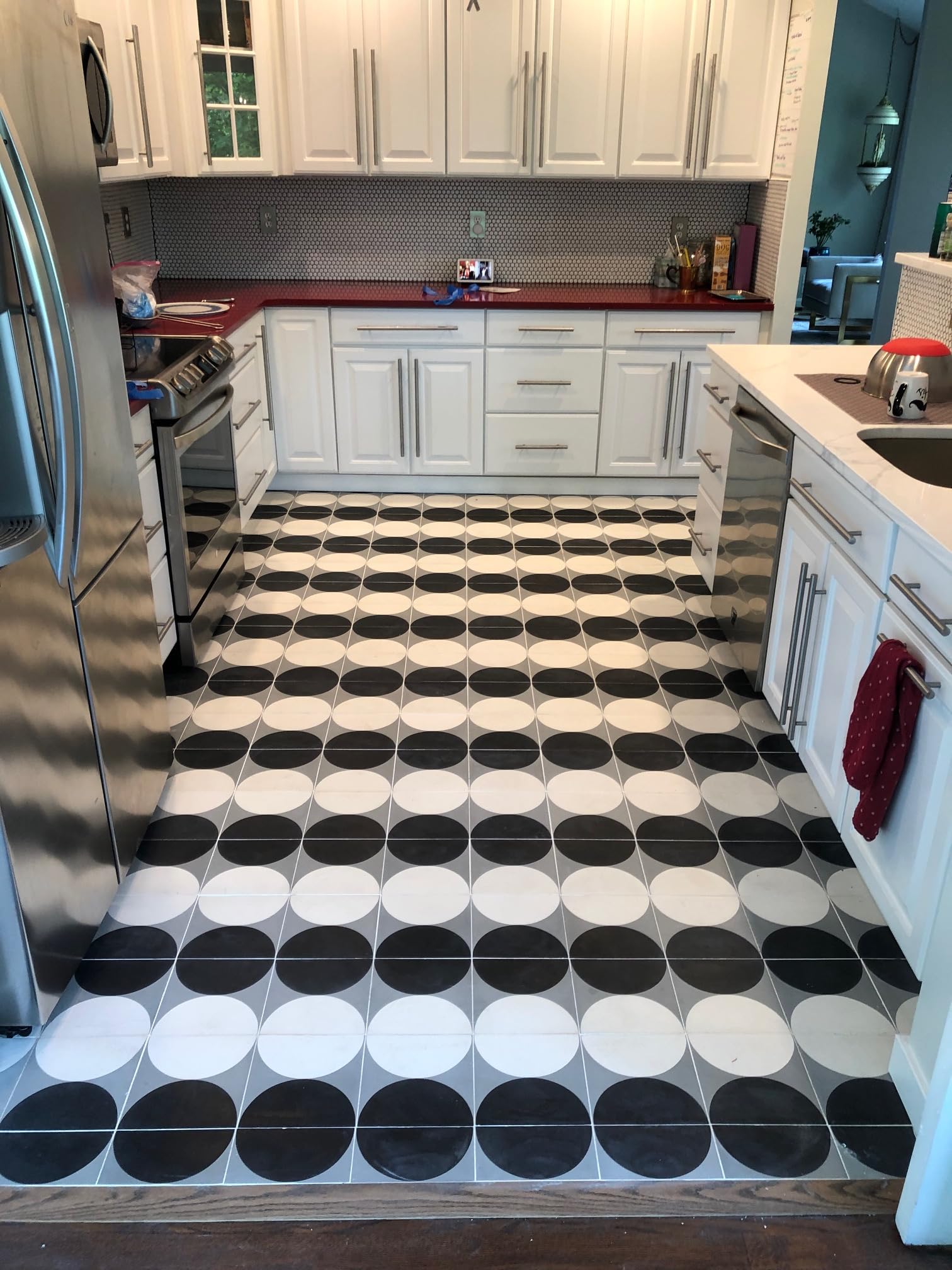 Asni Handmade 8x8-in Moroccan Tile in Black/Grey