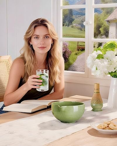 Miniatura 8 de ZENS Juego de batidor de matcha, juego de 5 piezas de matcha que incluye cuenco verde esmeralda, batidor de bambú hecho a mano y soporte de Chasen