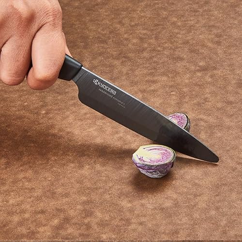Miniatura 7 de Kyocera Advanced Ceramic Revolution - Juego de cuchillos de 4 piezas incluye chef de 7 pulgadas, Santoku de 5.5 pulgadas, utilidad de 4.5 pulgadas y