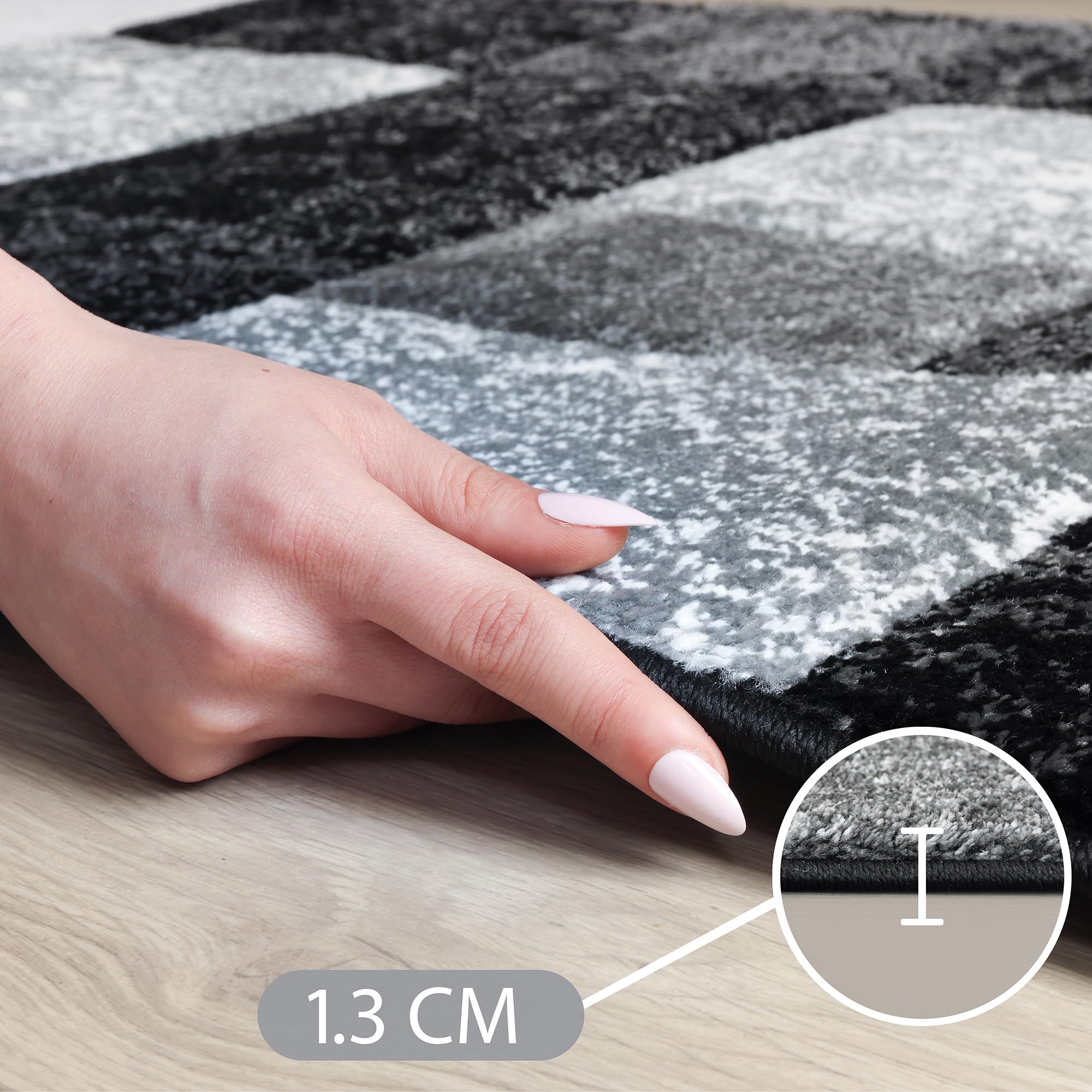 Carpetsale24, Czarny Dywan 240x340 cm z konturowym cięciem, wzór w kratkę, dywan do salonu, sypialni, miękki, łatwy w pielęgnacji
