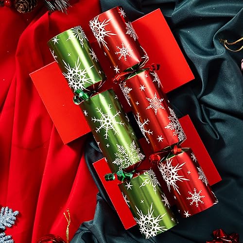 Miniatura 6 de JOYIN Paquete de 8 recuerdos de fiesta de Navidad sin broches con diseño de copo de nieve rojo y verde con suministros de fiesta para niños y