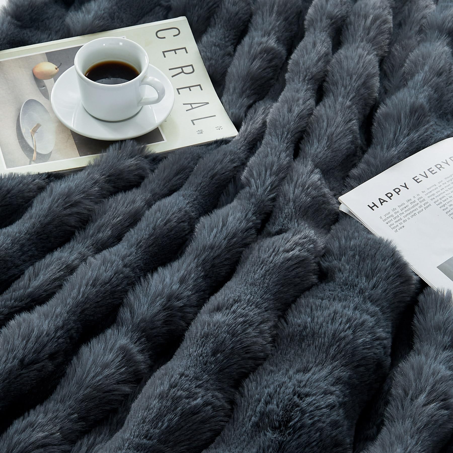 Manta polar (200 x 220 cm, invierno, cálido, gris, funda de sofá, felpa, piel de conejo, textura de burbujas, supersuave, manta suave, regalo para mujer