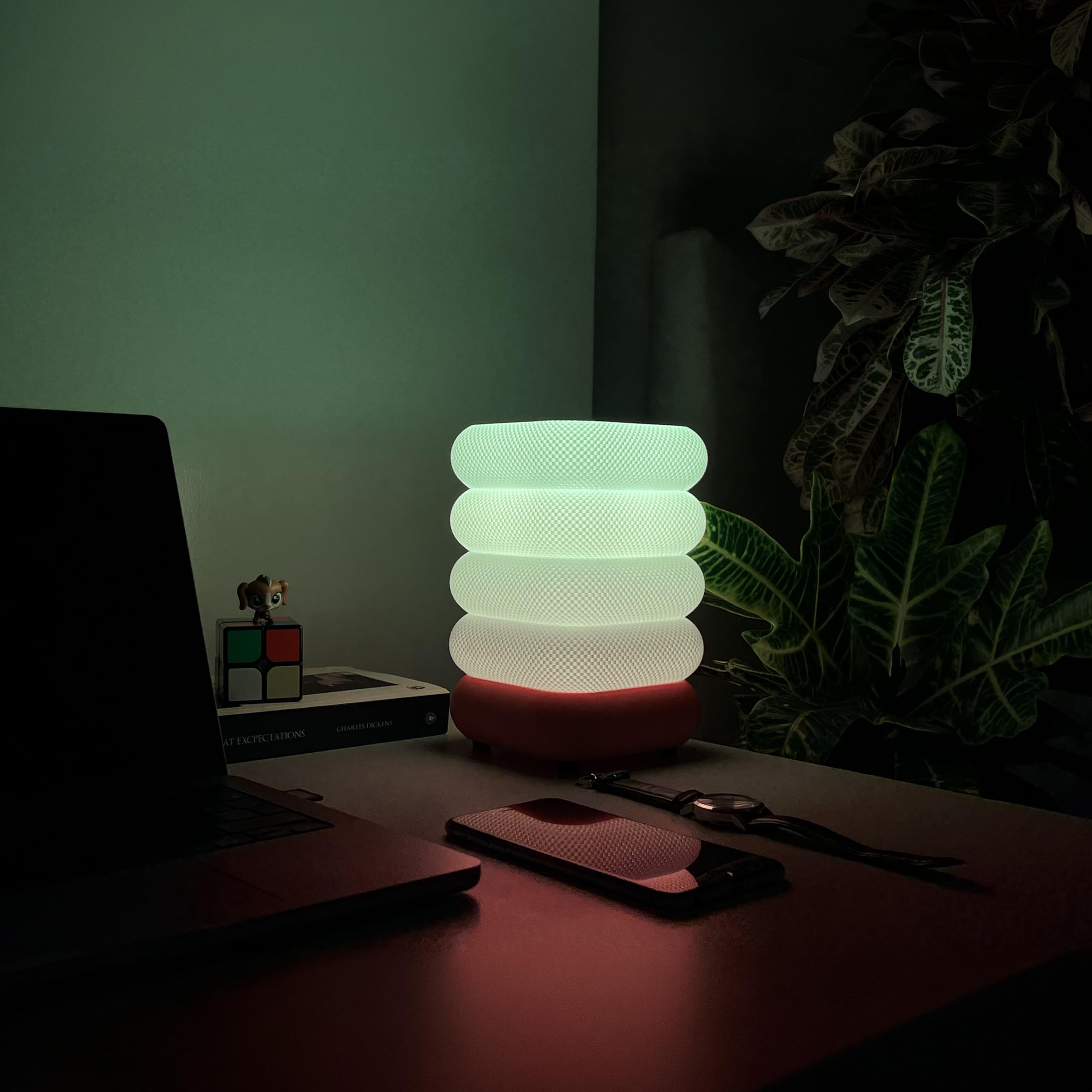 HaymaLab Zen Dalga RGB Masa Lambası – WiFi Akıllı Gece Lambası, Sesli Komut, 16 Milyon Renk E27 LED, Akıllı Ampul Dahil, Yatak Odası Salon Dekoratif Ambiyans Aydınlatma