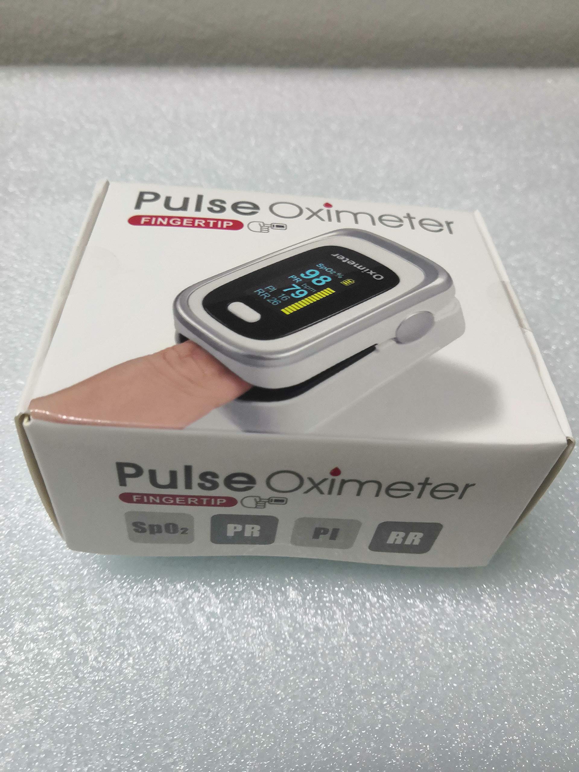 Pulsossimetro da dito professionale 4 direzioni regolabili, display OLED a 2 colori,misurazione SPO2 (± 2%, 70% ~ 99%) frequenza cardiaca (± 1 BPM 30 BPM ~ 240 BPM) e indice di perfusione (± 1%)Bianco