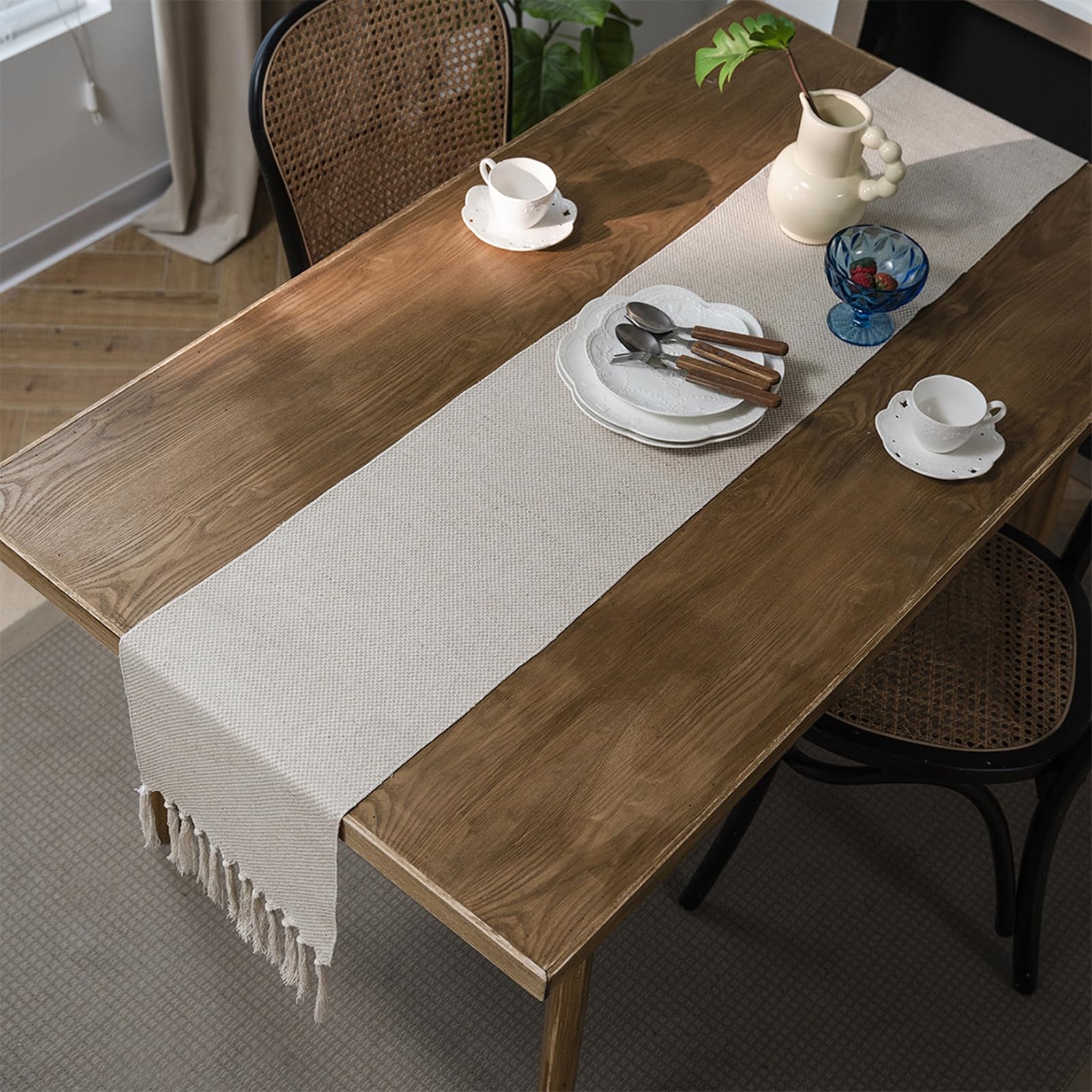 Beige Tischläufer Polyester, Makramee Boho Tischläufer Dekostoff Abwaschbar Tischband Einfache Einfarbig Gewebter mit Quasten Tischdecke für Küche Esszimmer Dekor, 33x240 cm, Beige