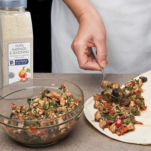 Miniatura 7 de McCormick Culinary Fajita Marinade & Seasoning, 30 oz  Un recipiente de 30 onzas de mezcla de condimentos de fajita, ideal para carnes y sabores