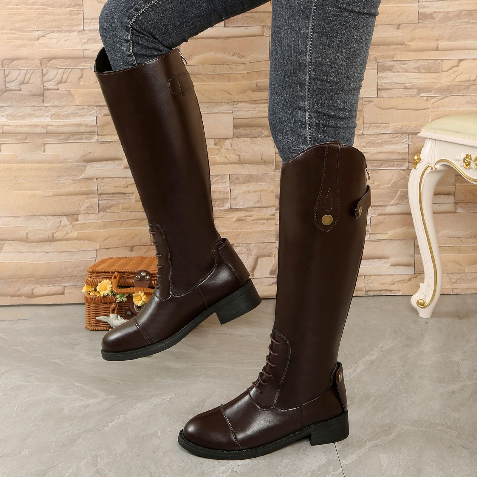 Botas de Invierno Mujer Botas Altas Elegantes con Correas con Hebilla Punta Redonda para el Tobillo. Caña ergonómica, tacón Resistente Acabado en Piel sintética.