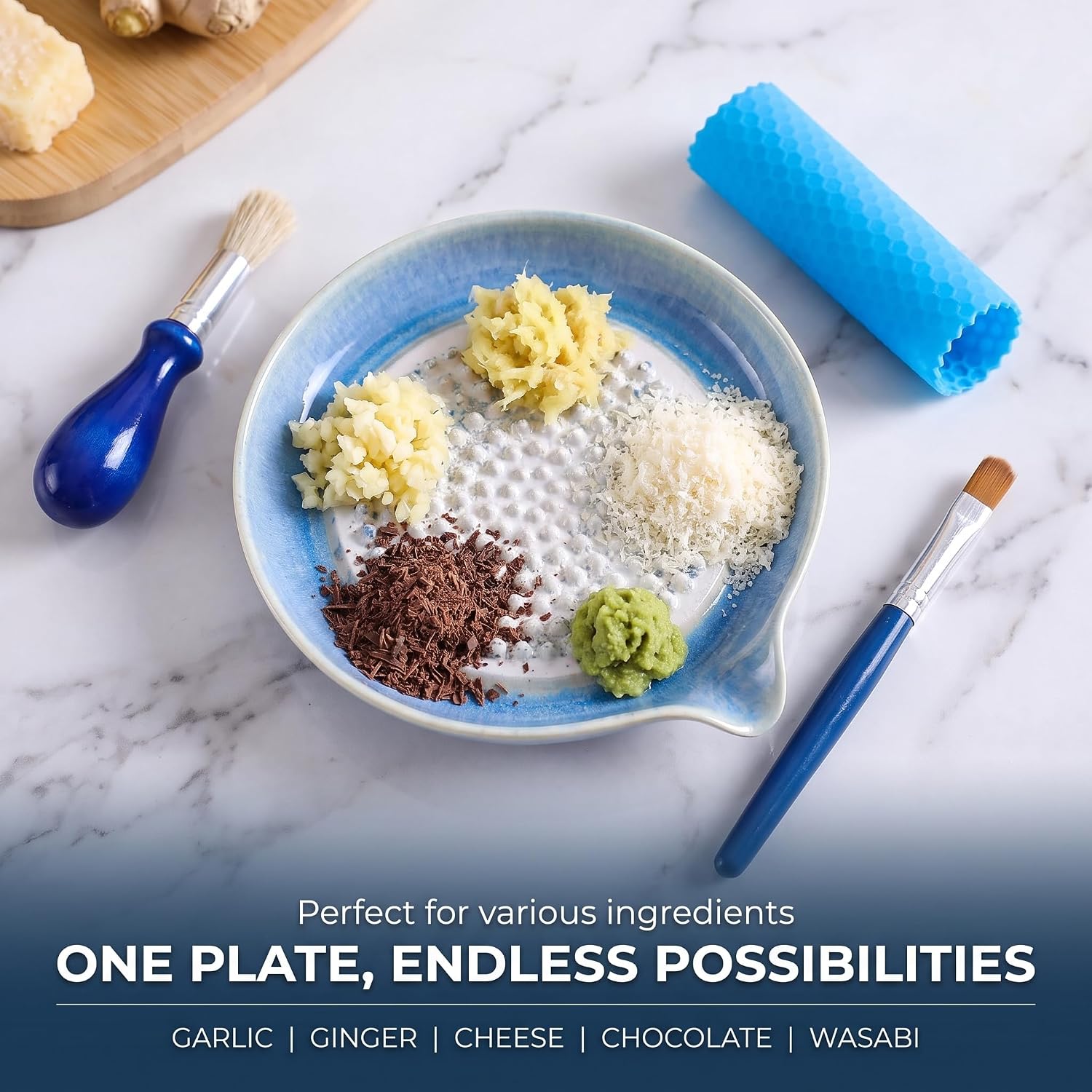 Gradient Ceramic Grater Plate with Spout, Ginger Grinding Dish (bl) | Kiln-fired glaze, raised grinding teeth, pour spout, cleaning brush, for cheese, chocolate, fruit and vegetables.