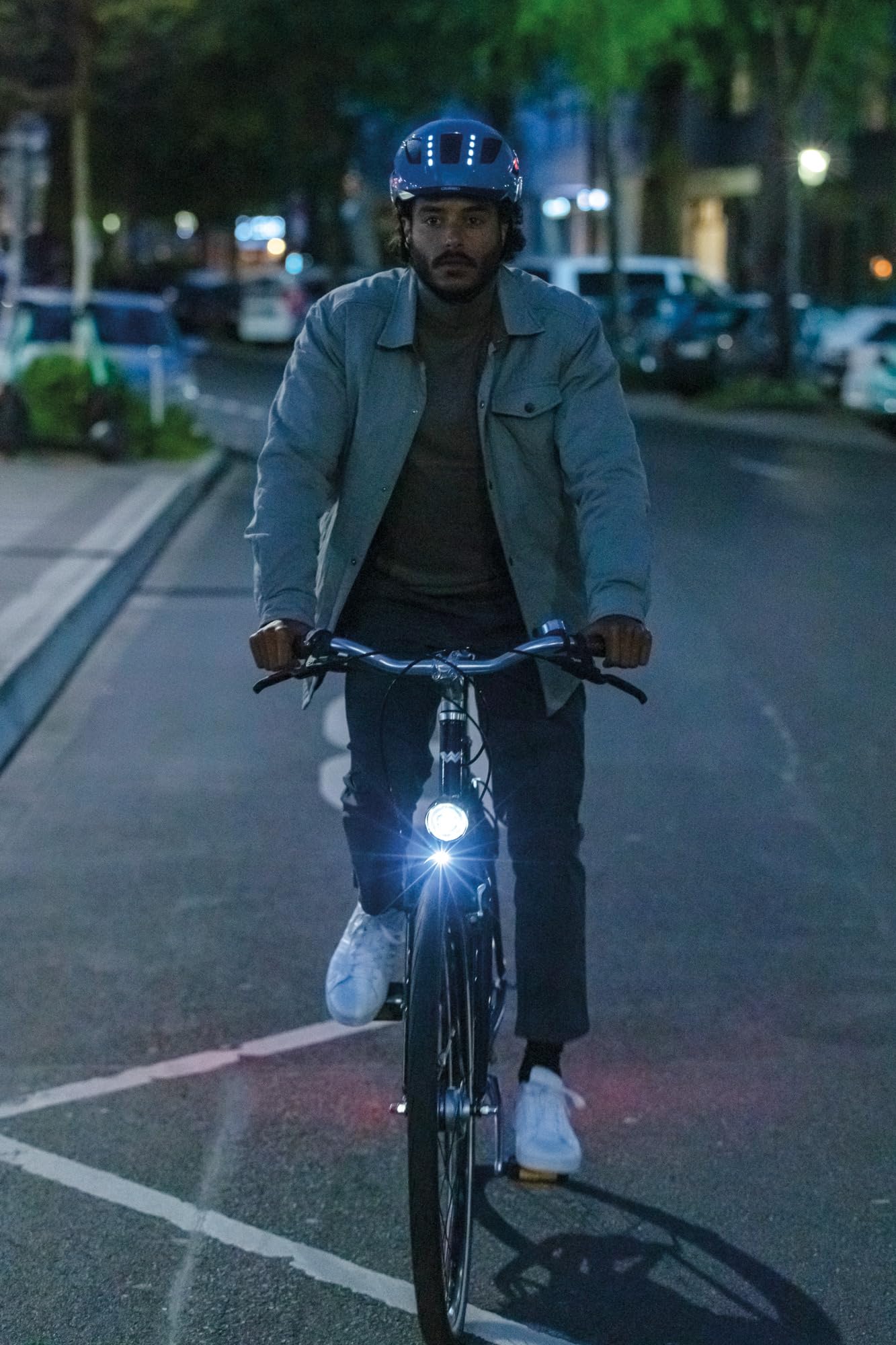 ABUS Fahrradhelm mit Licht - Hyban 2.0 LED - Vorder- und Rücklicht & robuste Hartschale - für Damen und Herren