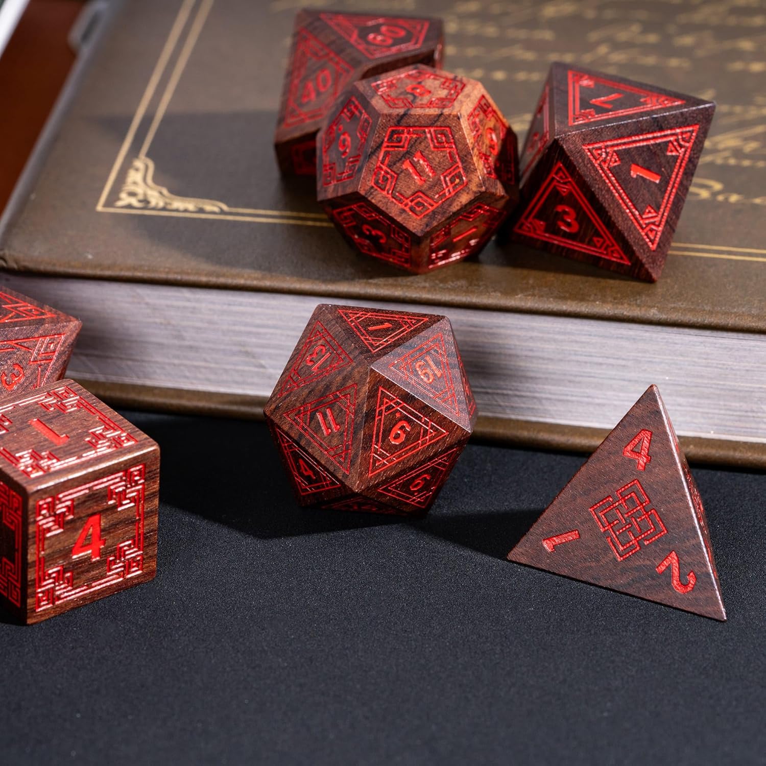 7Pcs DND Dice Set, Wooden Polyhedral D&D Dice Set with Metal Box for Role Playing Tabletop Games (Bubinga Wood)