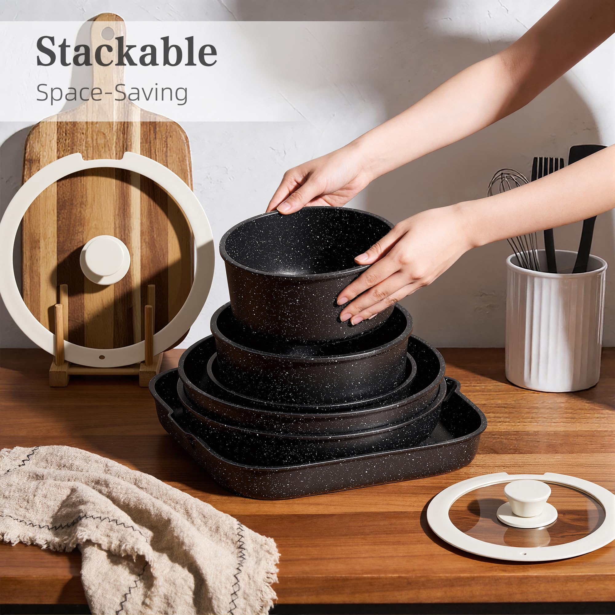 RIOVARM Induzione Set di pentole e padelle con manici staccabili, Antiaderente Padelle grill, Impilabile Casseruole con coperchi, Padella per omelette Senza PFOA, per tutti i tipi di fornelli